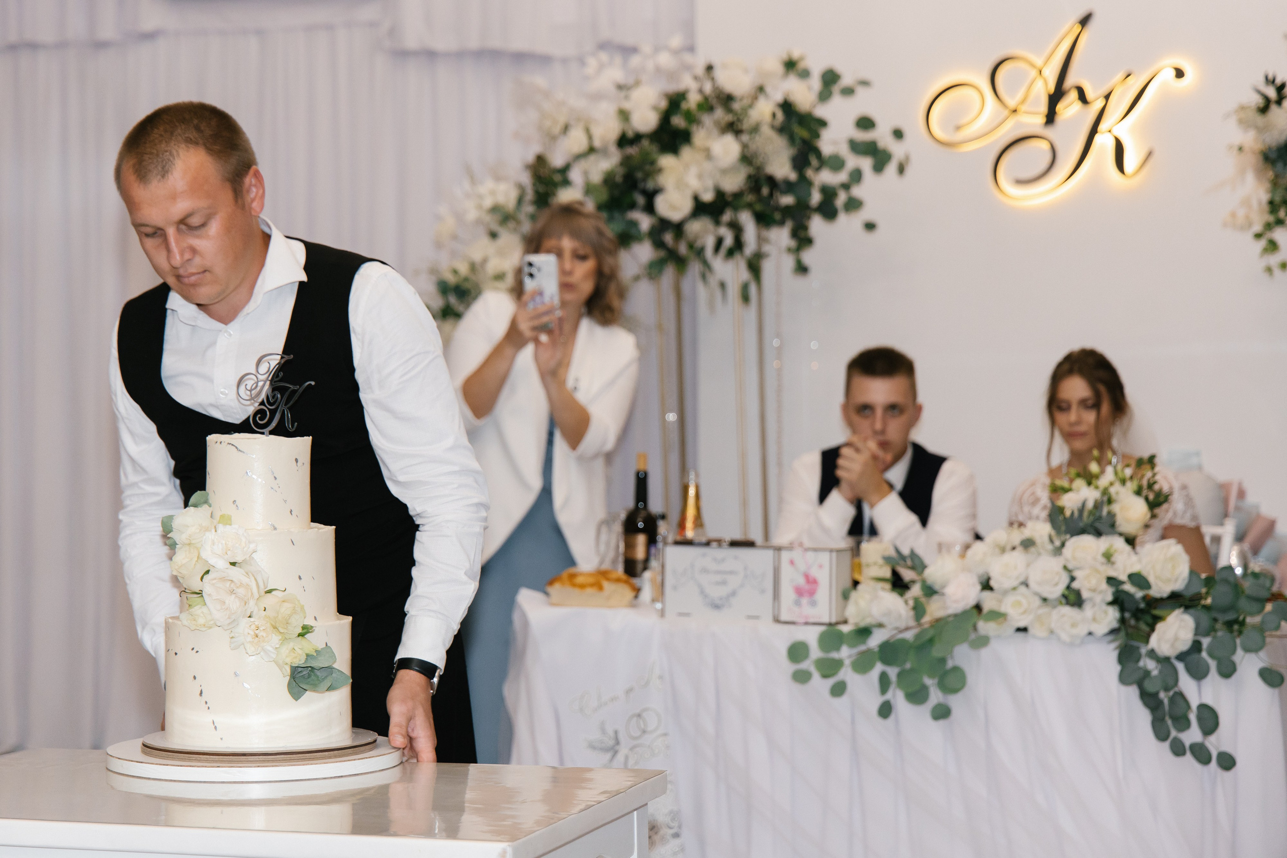 Ксения и Антон (полный день). Фотограф в Барнауле Юлия Садвокасова