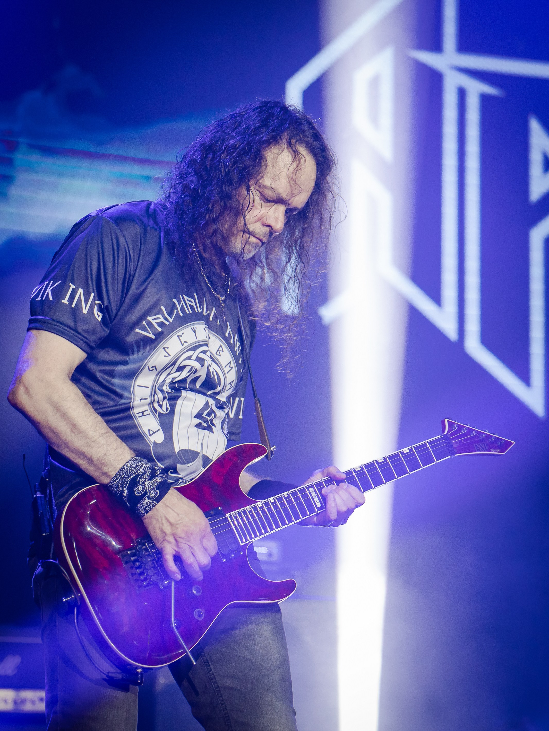 Ария. Фотограф. г. Южно-Сахалинск. Олег Толстов