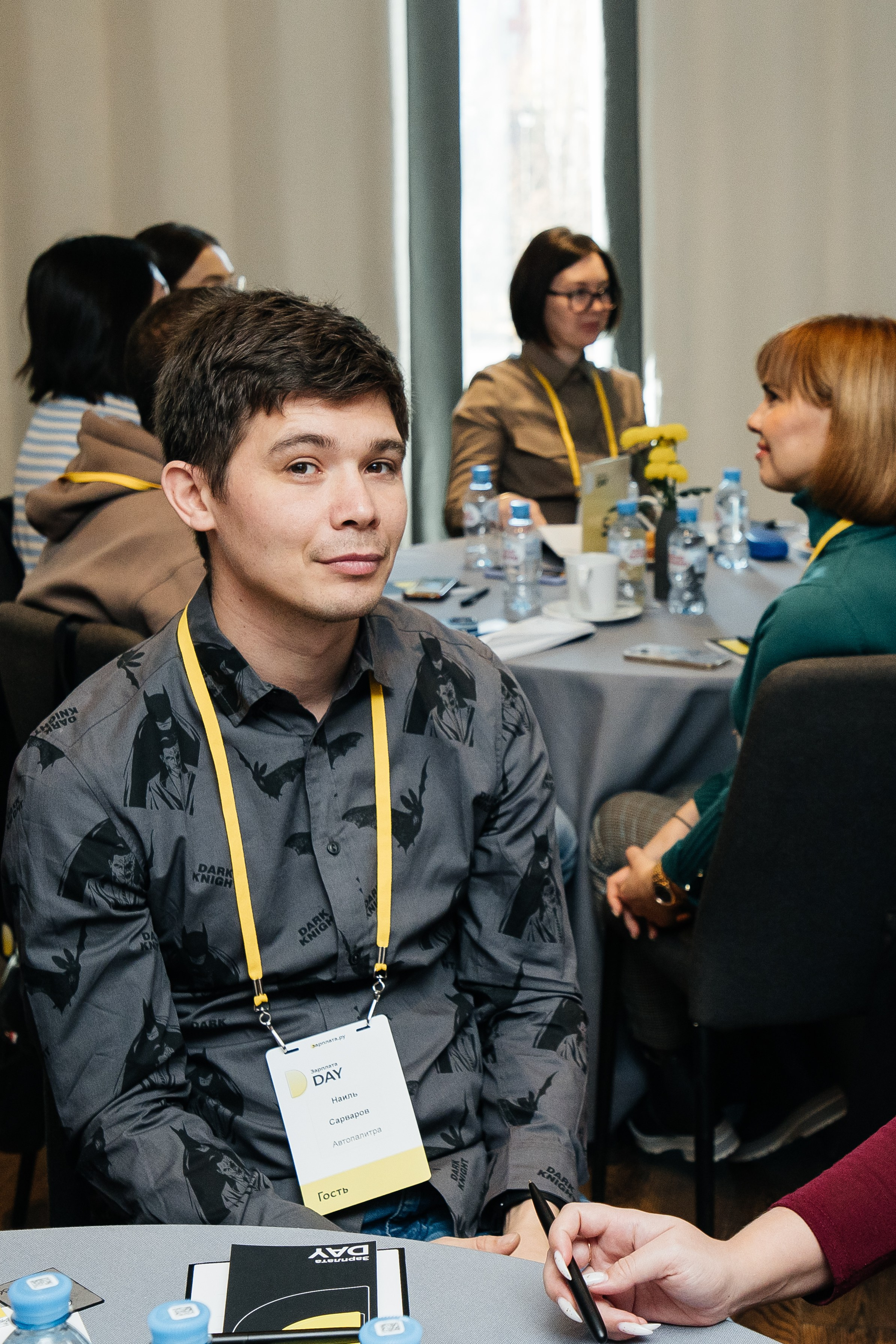 Зарплата.ру. Фотограф Денис Лесковский (Тюмень)