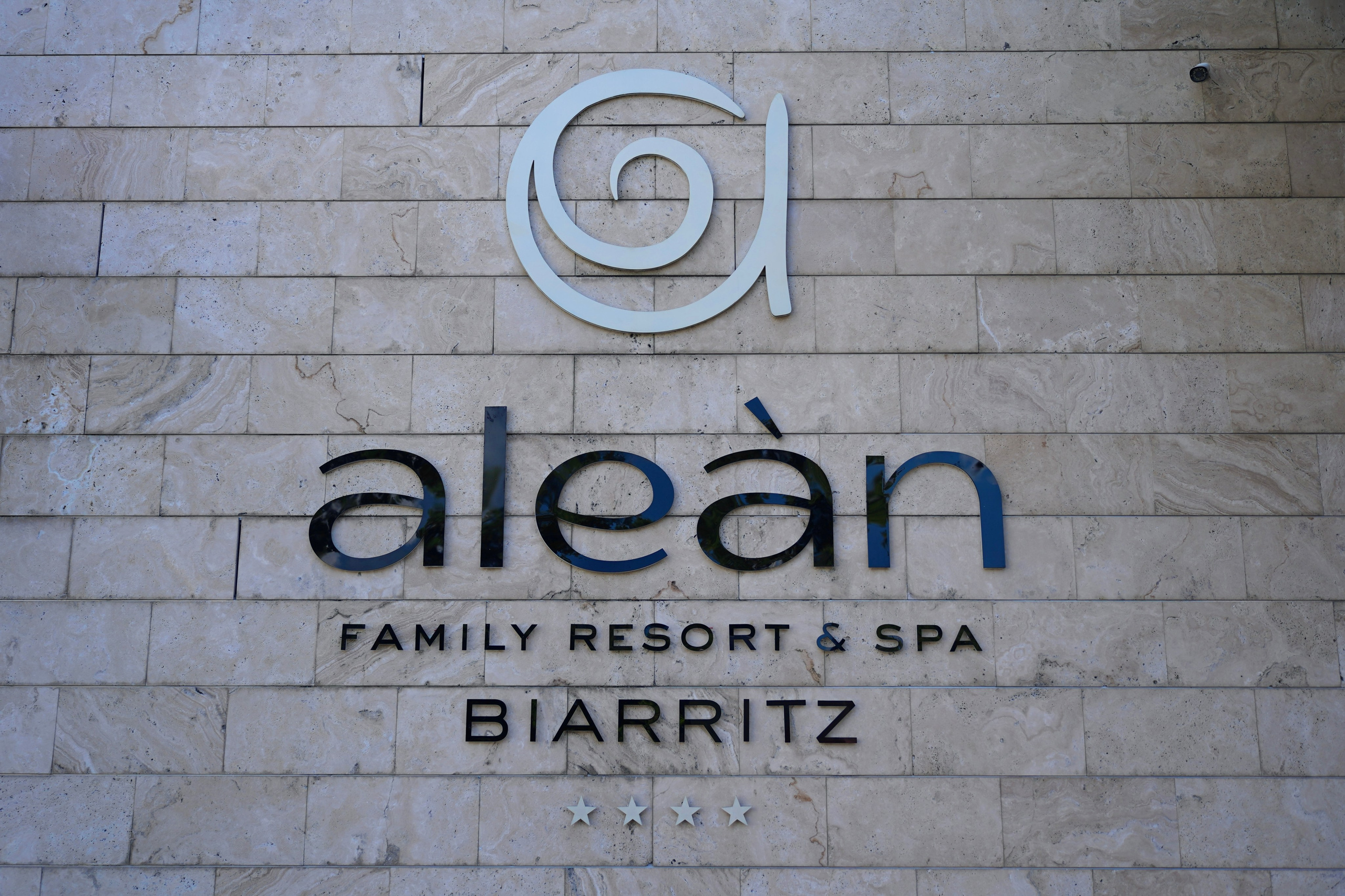 Team building в Alean Family Biarritz. Фотограф Новороссийск | Геленджик и ЮФО Эльвина Ясинская