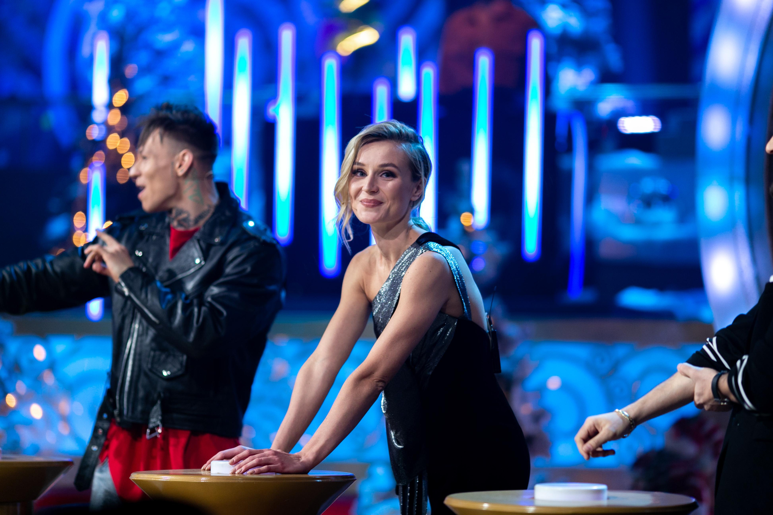 Угадай мелодию 2021. Свадебный и семейный фотограф