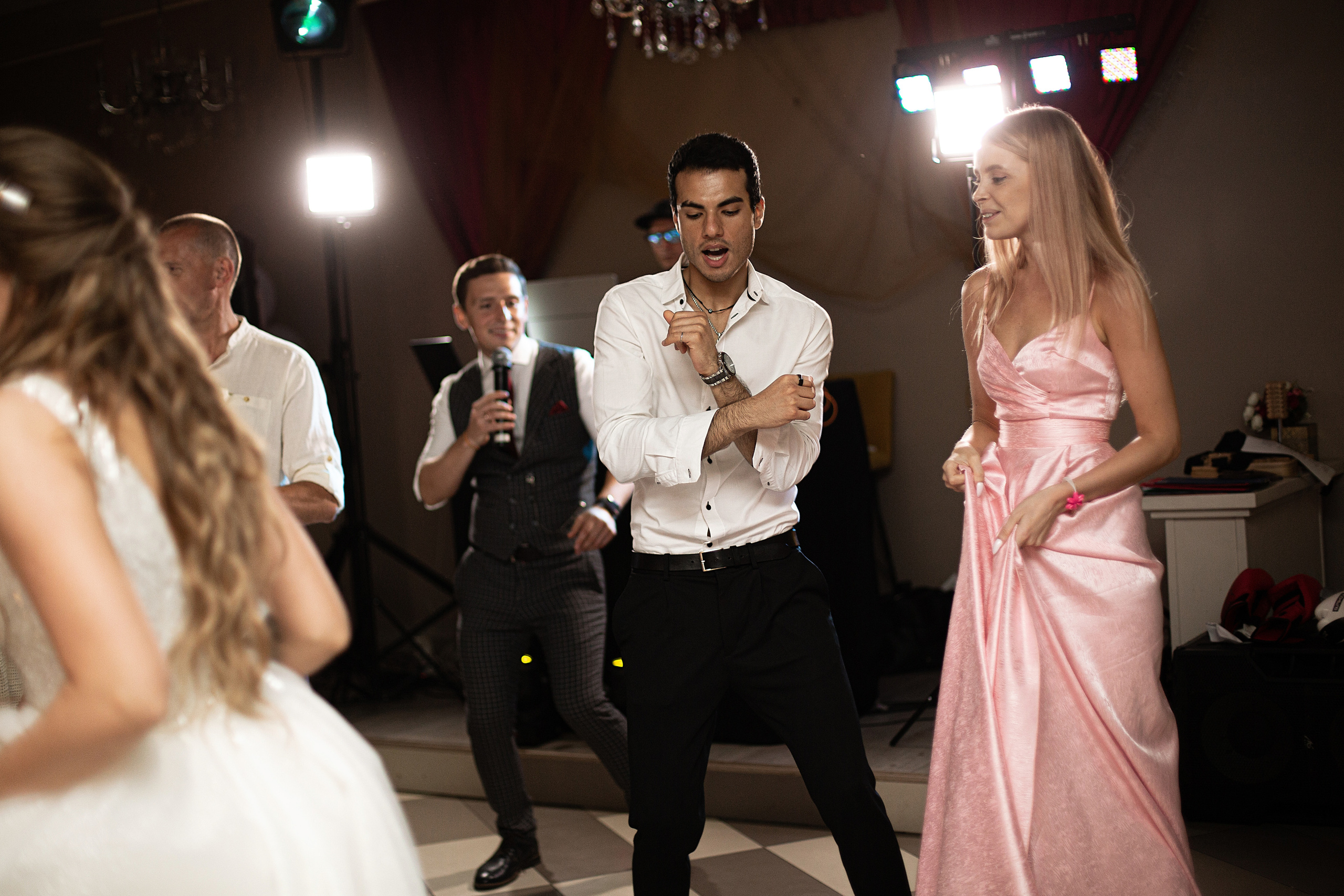 Олег и Вероника. Свадебный и семейный фотограф