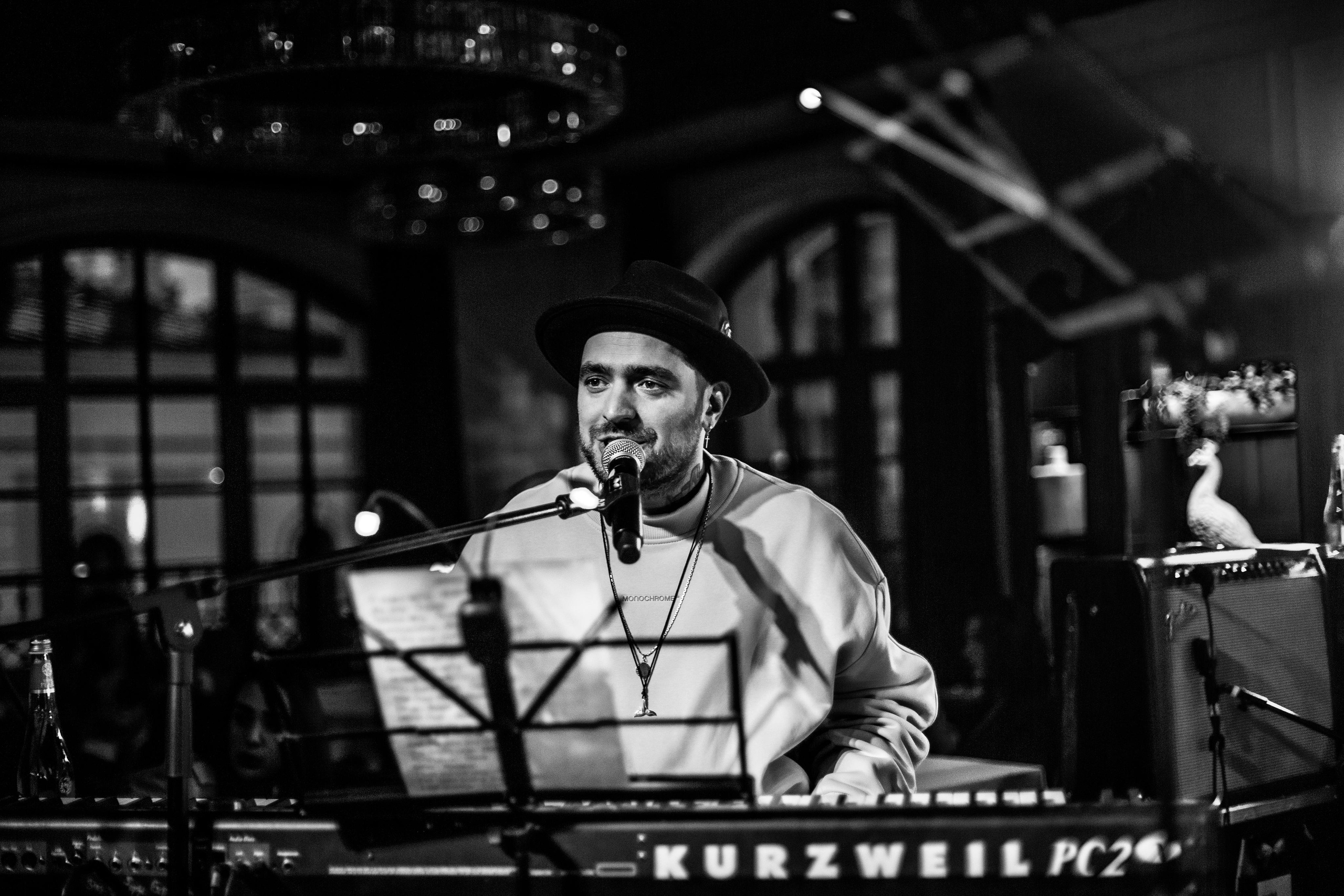 JAZZPORT June. Свадебный и семейный фотограф