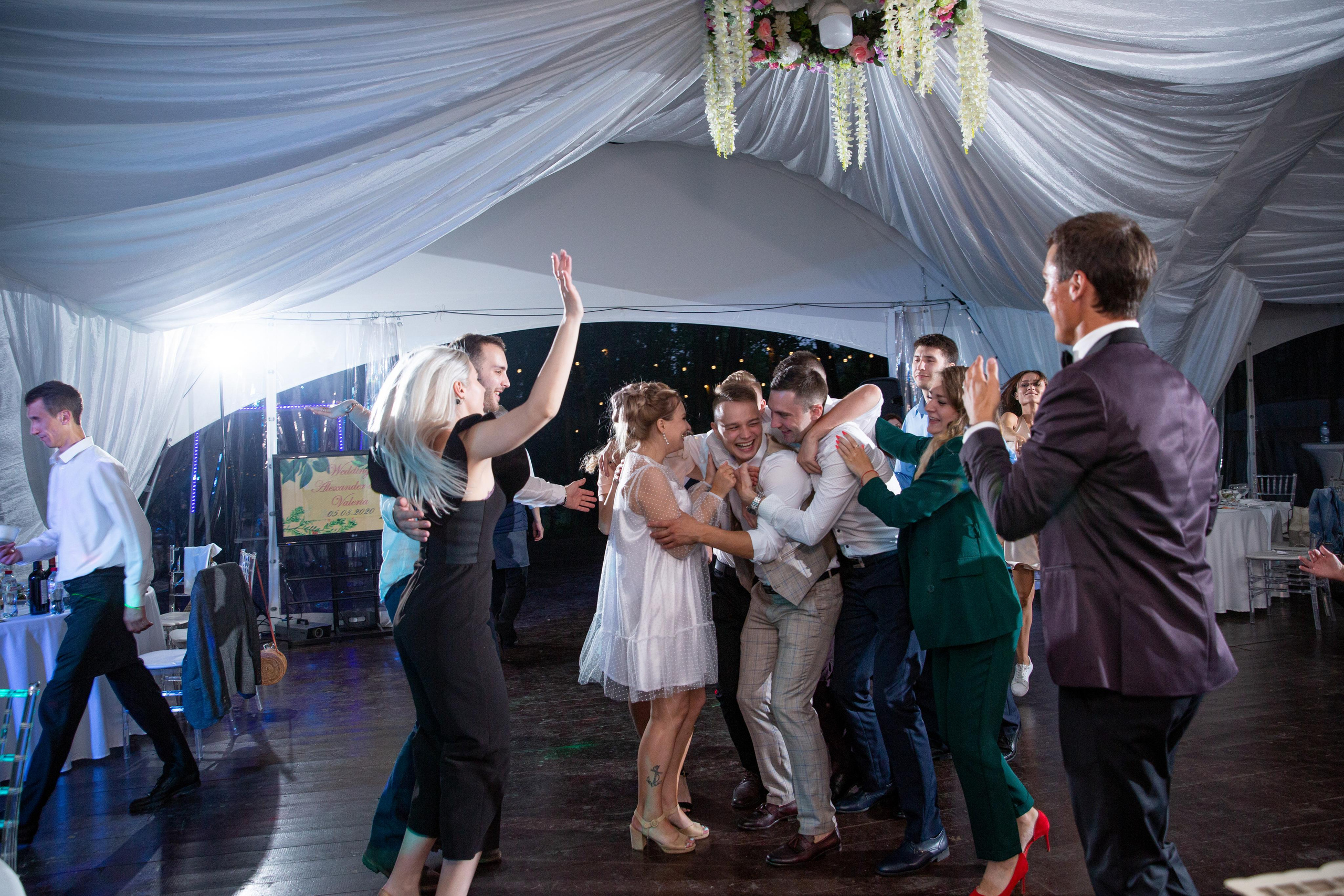 Саша и Лера. Свадебный и семейный фотограф