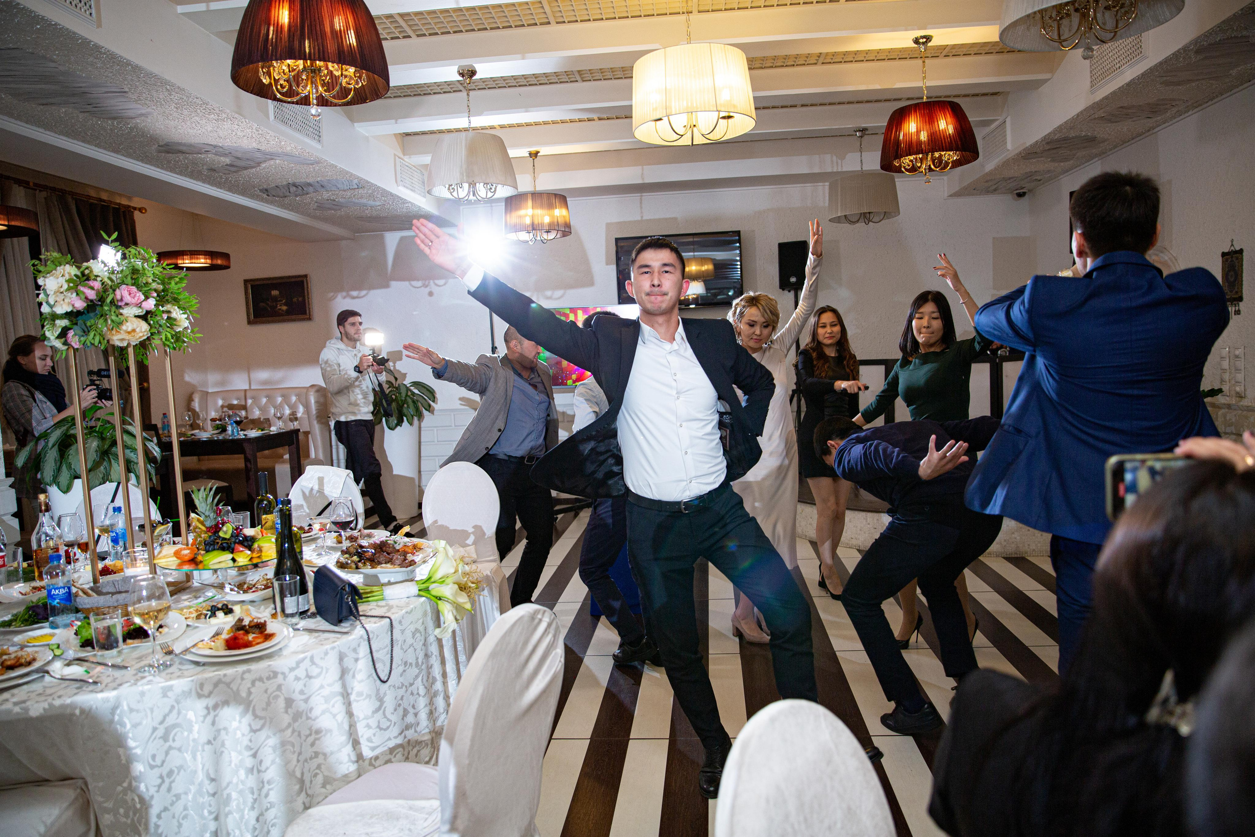 Гена и Айнара. Свадебный и семейный фотограф