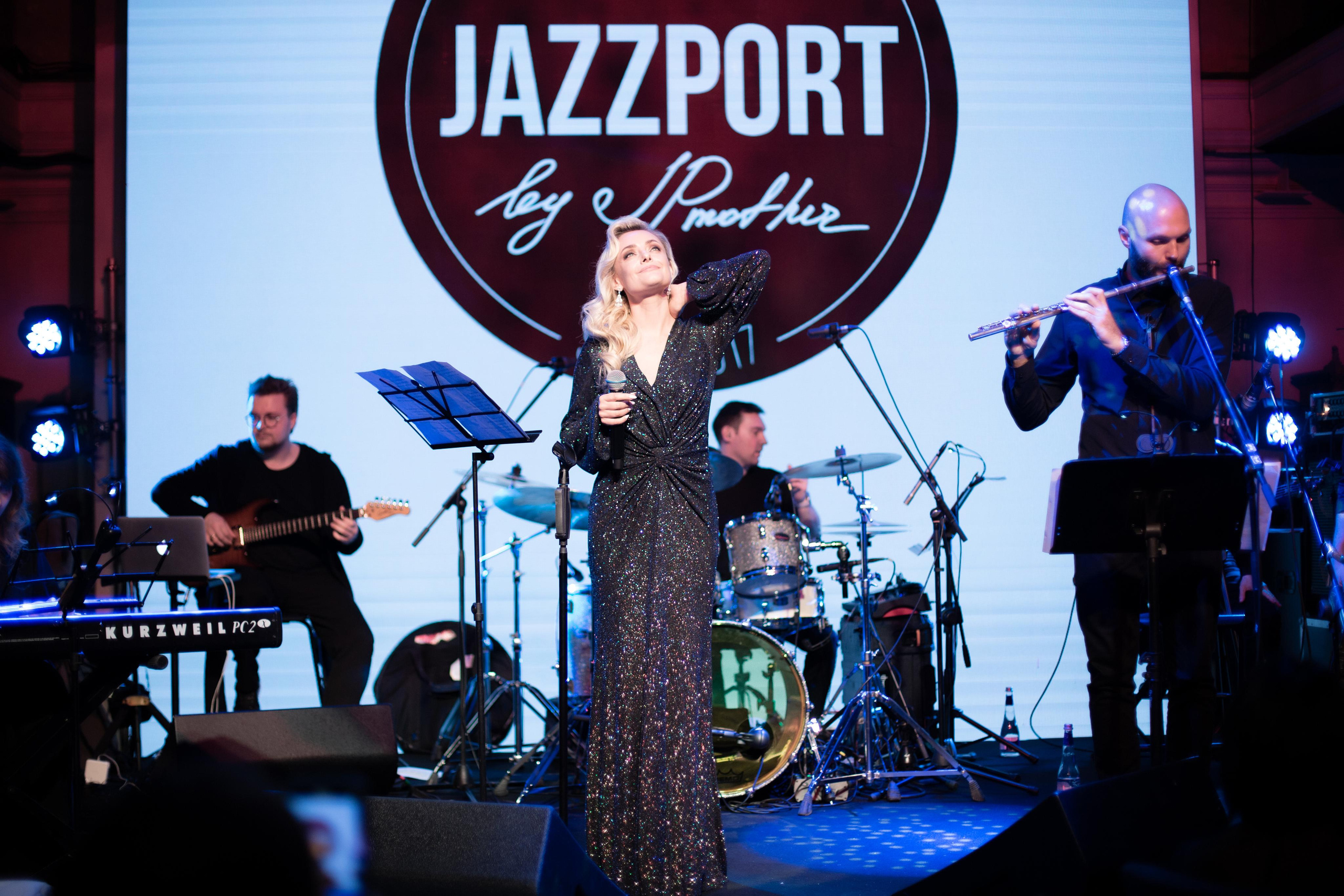 JAZZPORT June. Свадебный и семейный фотограф