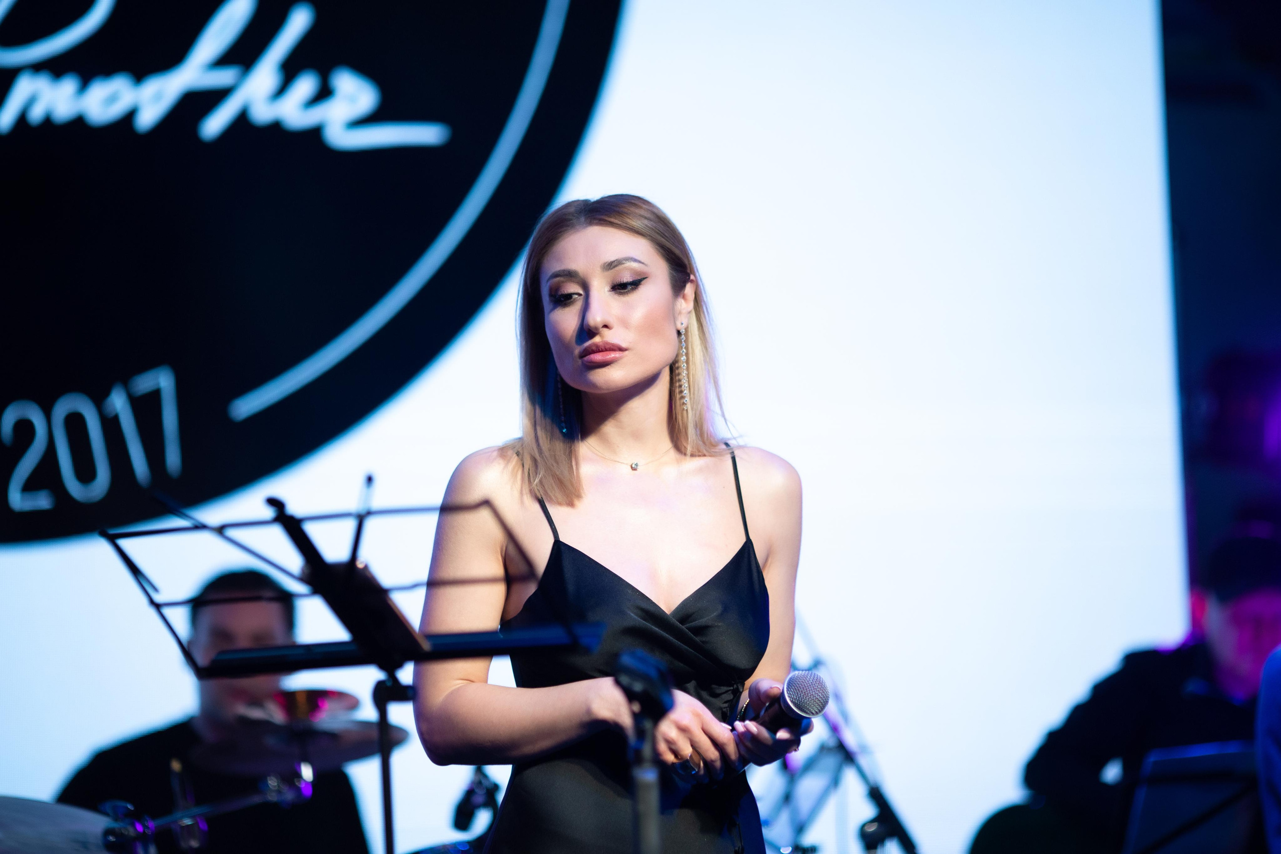 JAZZPORT June. Свадебный и семейный фотограф