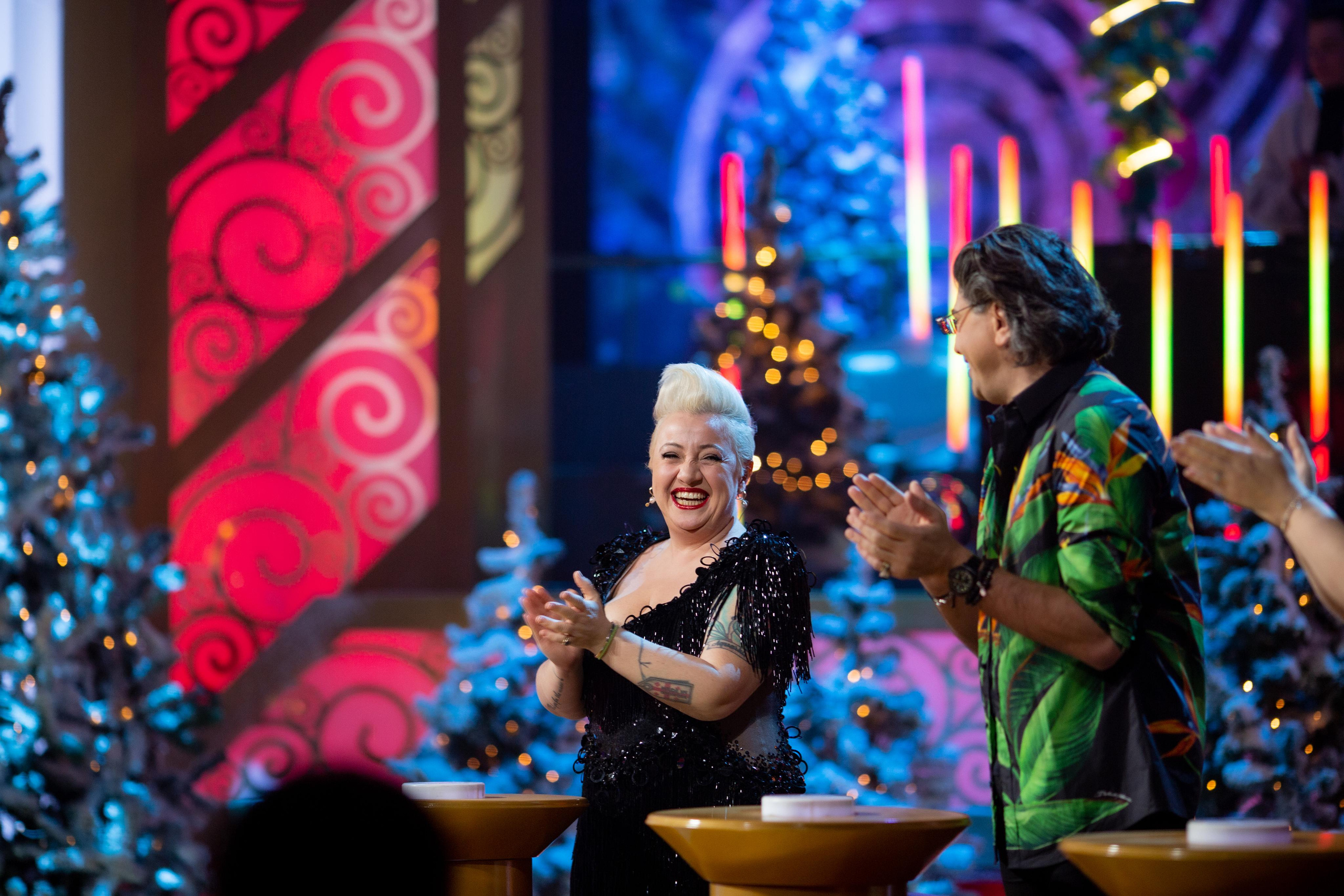 Угадай мелодию 2021. Свадебный и семейный фотограф