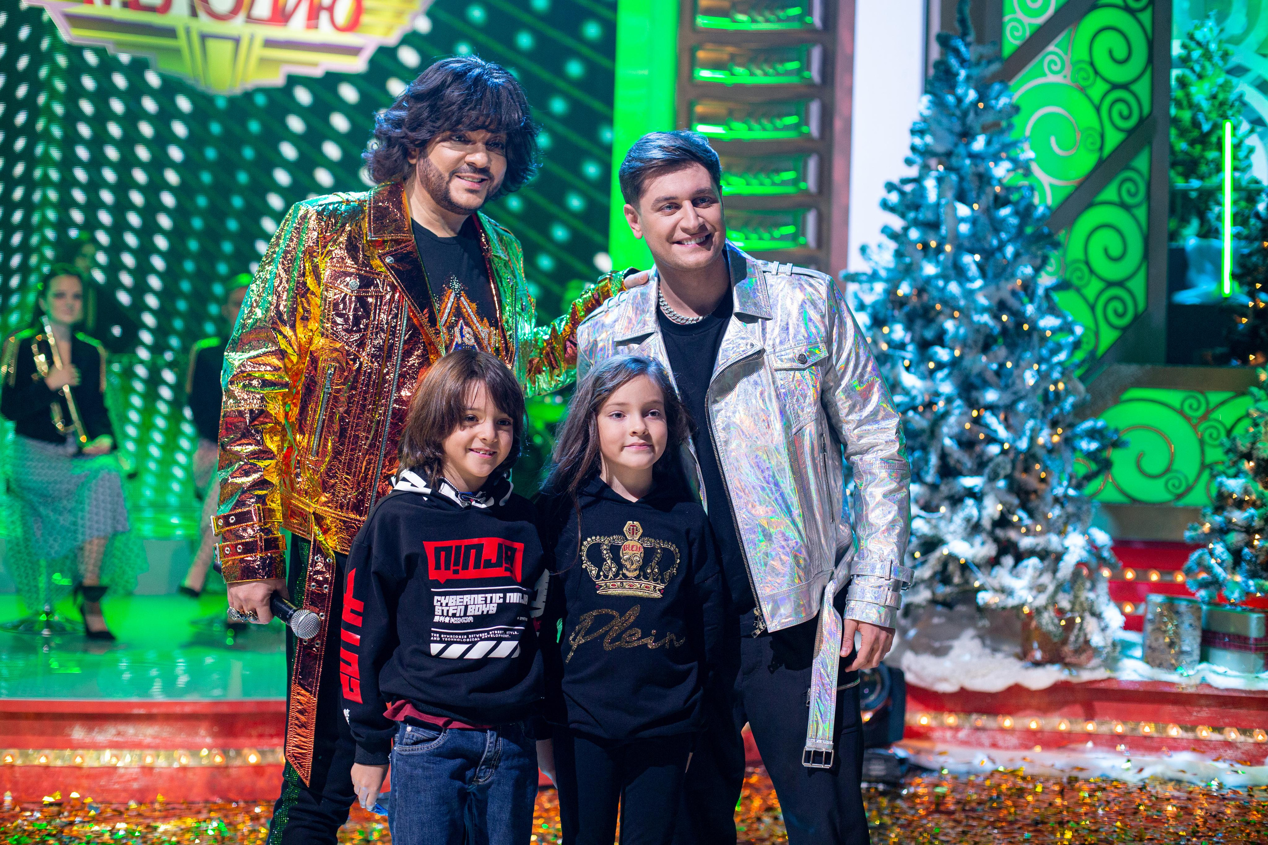 Угадай мелодию 2021. Свадебный и семейный фотограф