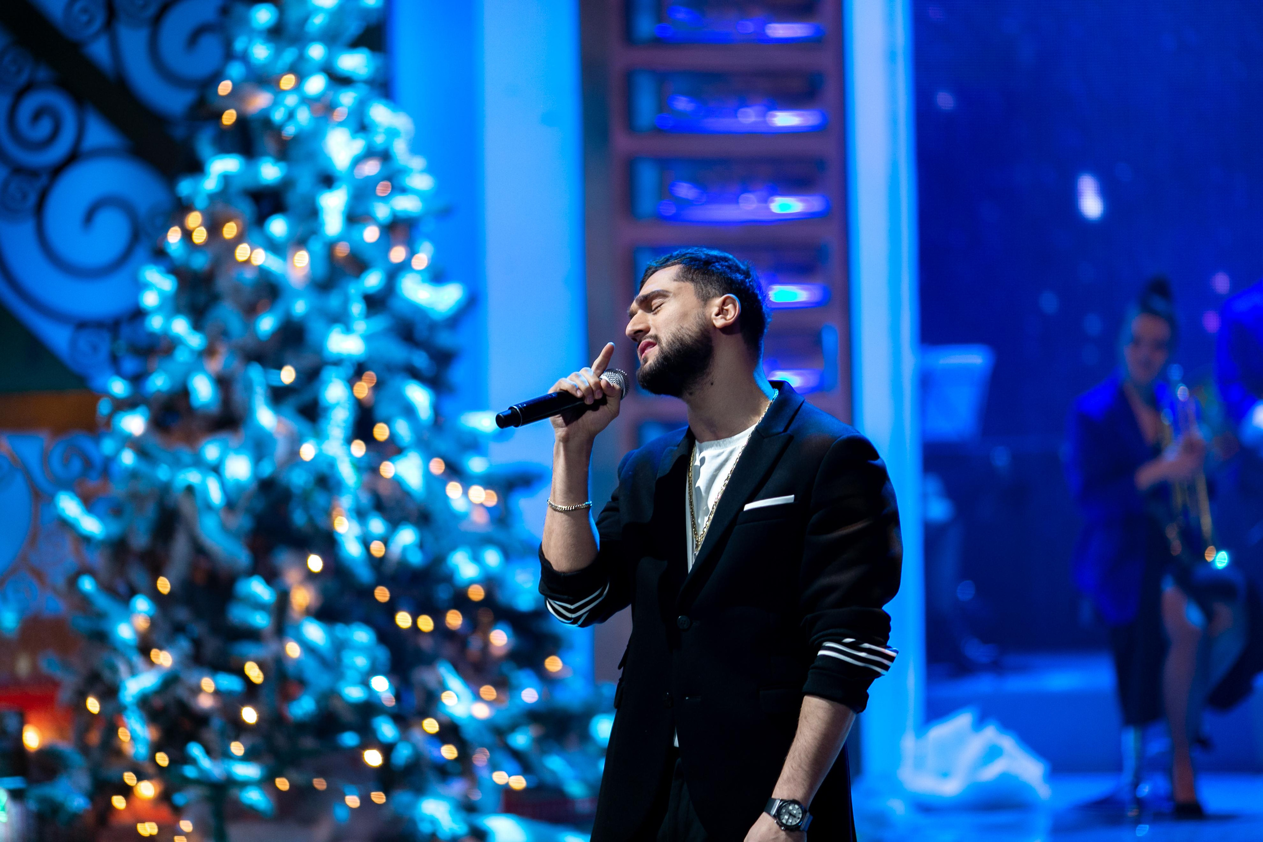 Угадай мелодию 2021. Свадебный и семейный фотограф