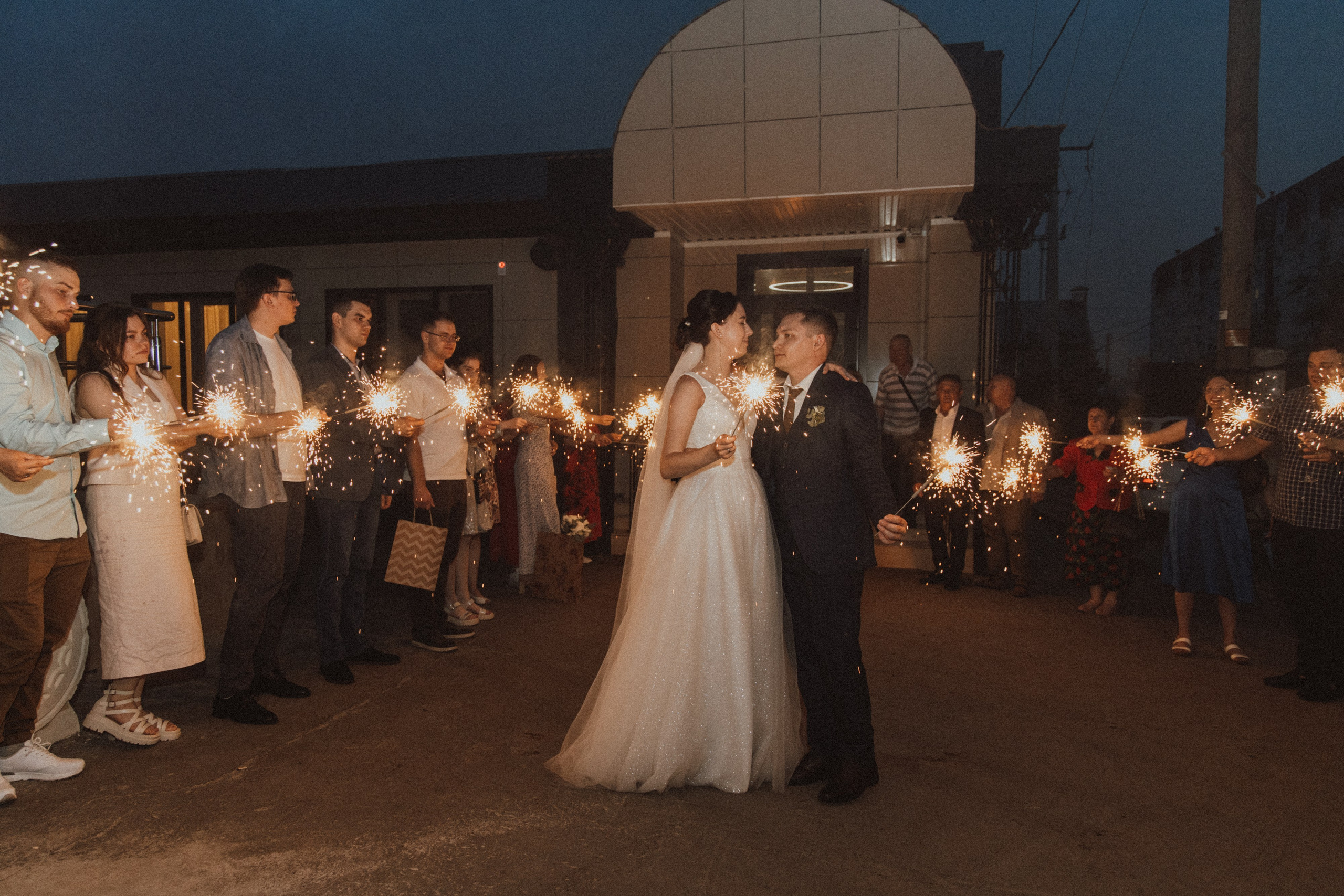 Алёна и Денис (полный день). Фотограф в Барнауле Юлия Садвокасова