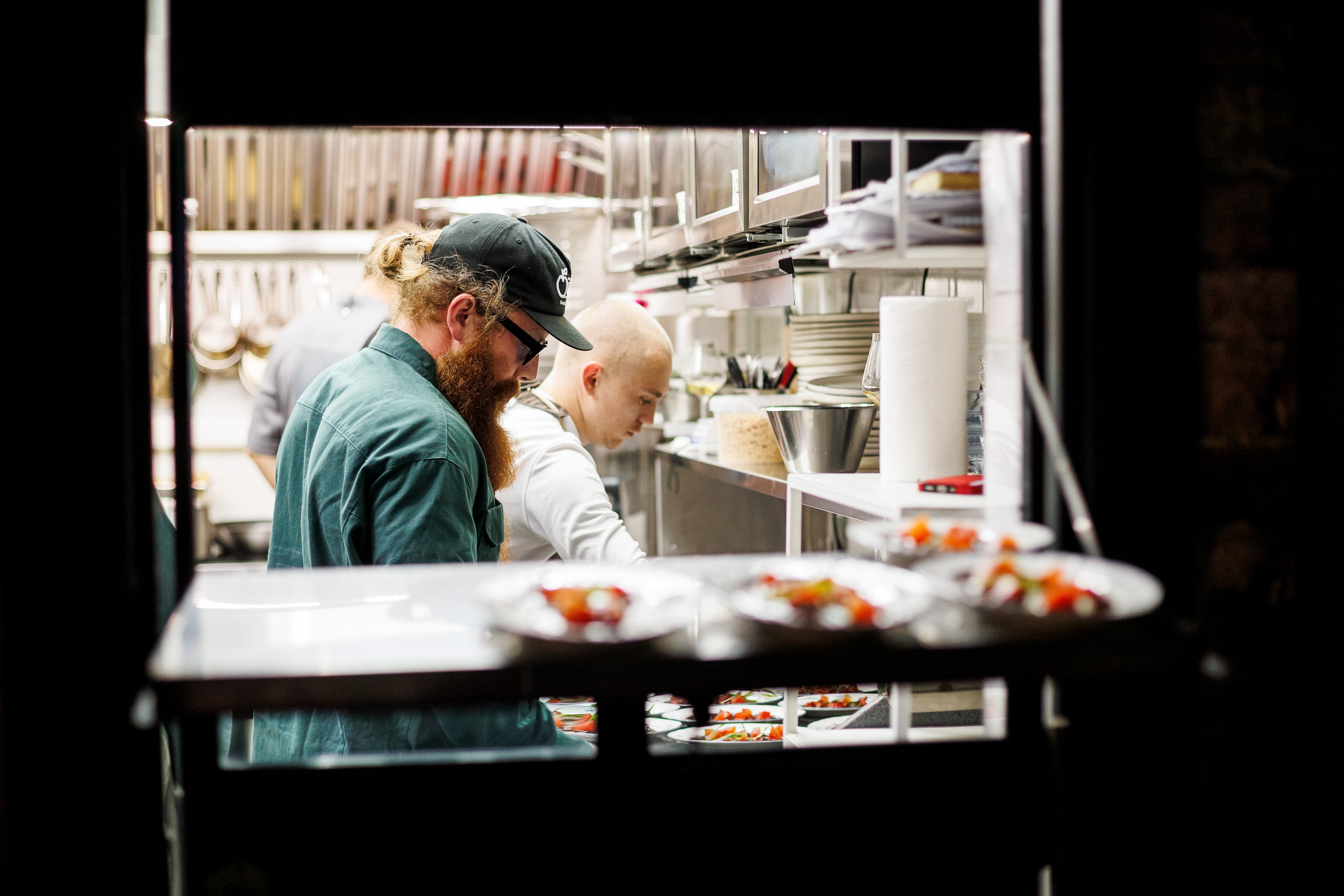 Гастроужин в винном баре ЛЕДНИКЪ. Фотограф Шейдаев Эмин г. Волгоград