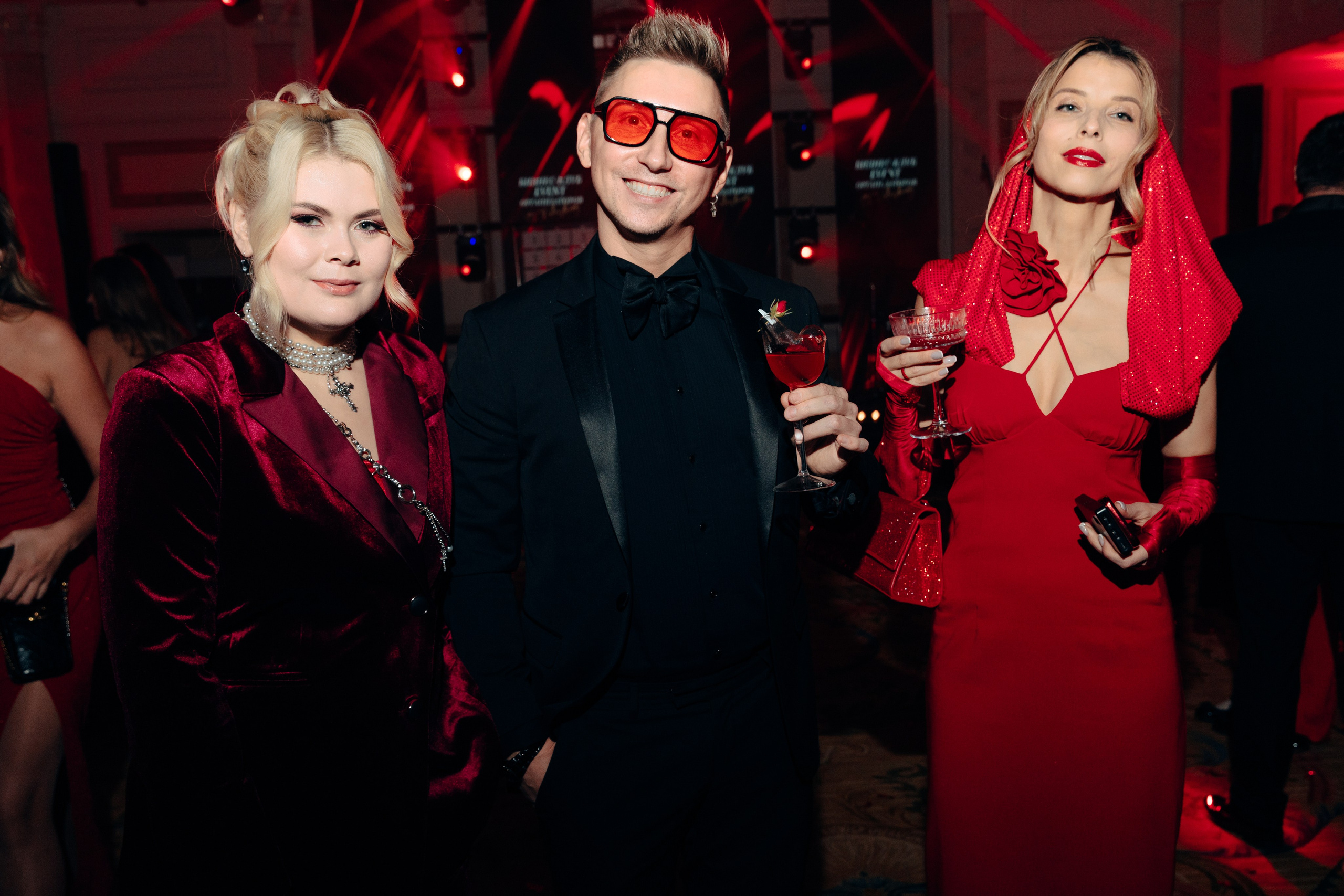 Red ball. Свадебный фотограф в Санкт-Петербурге и Москве Андрей Чернов