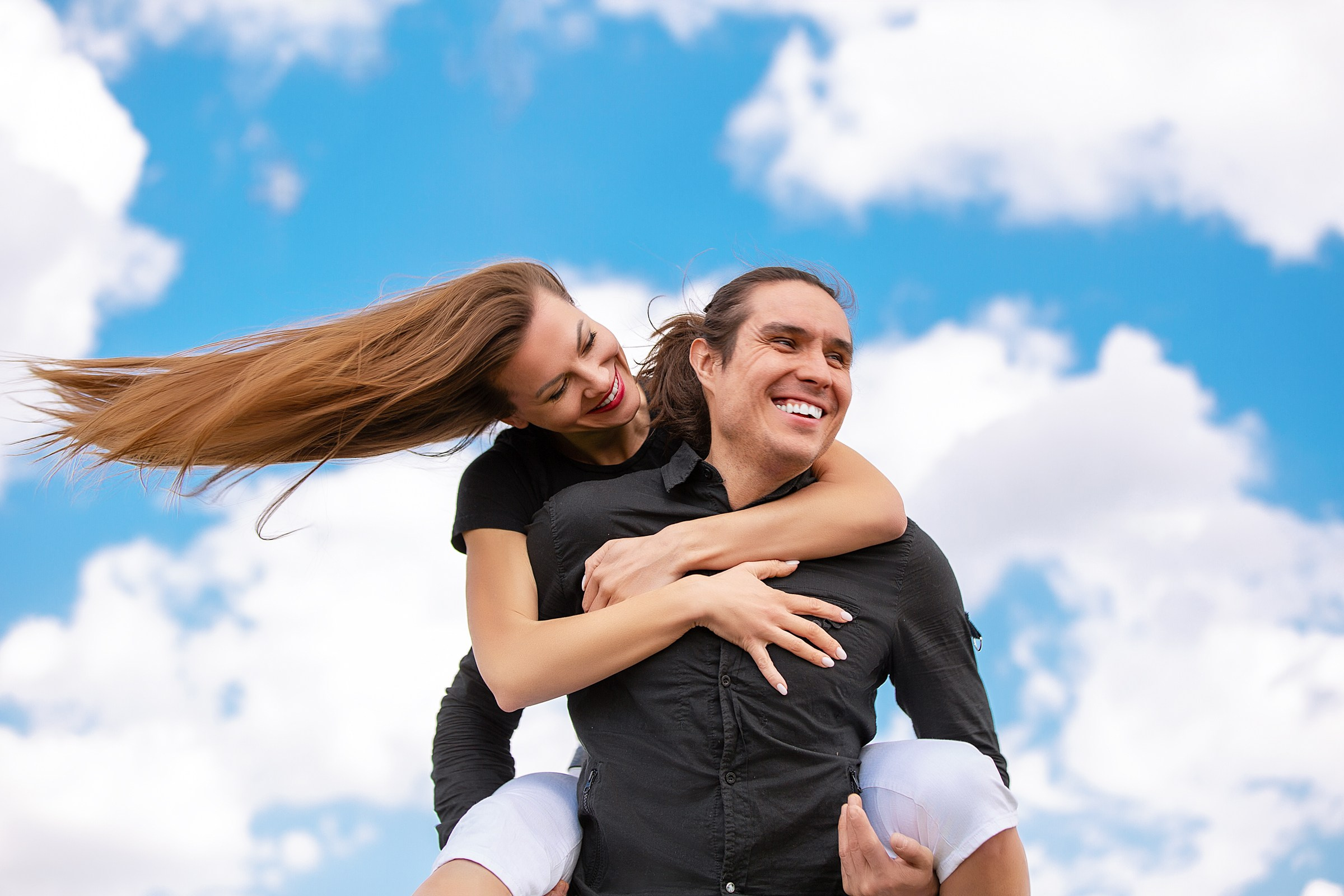 Фотосессия в Барановичах Александра и Кристины, апрель 2024. Свадебный фотограф в Барановичах Вячеслав Шах-Гусейнов, фотошкола