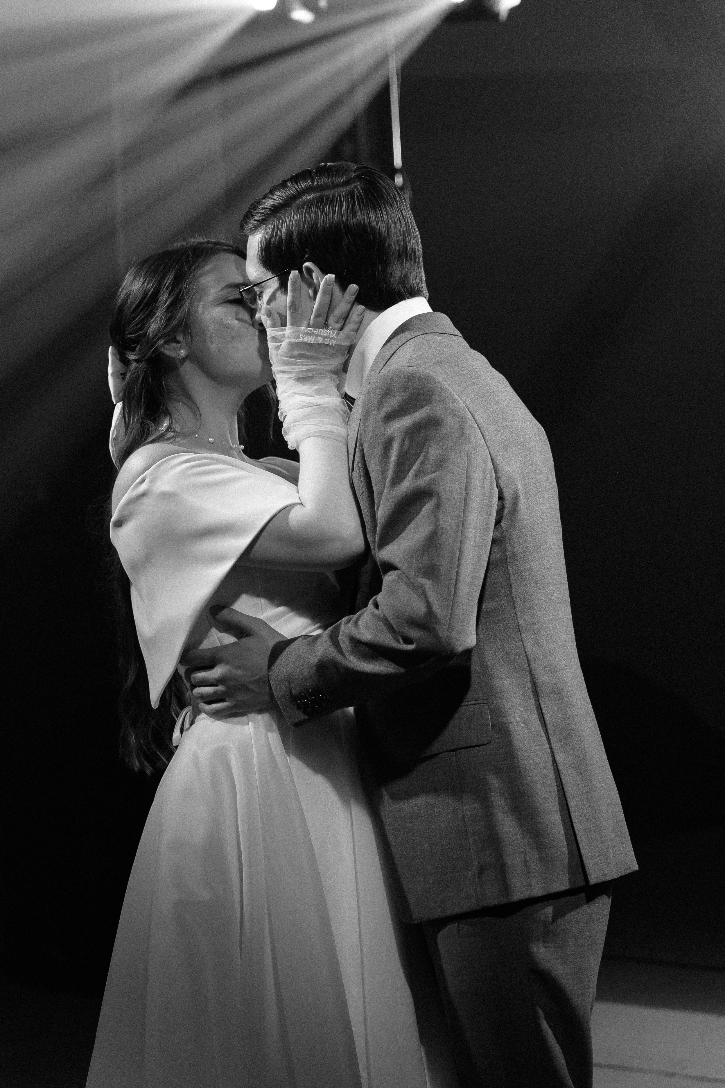 Эмилия & Тимур. RETOUCH-HOUSE