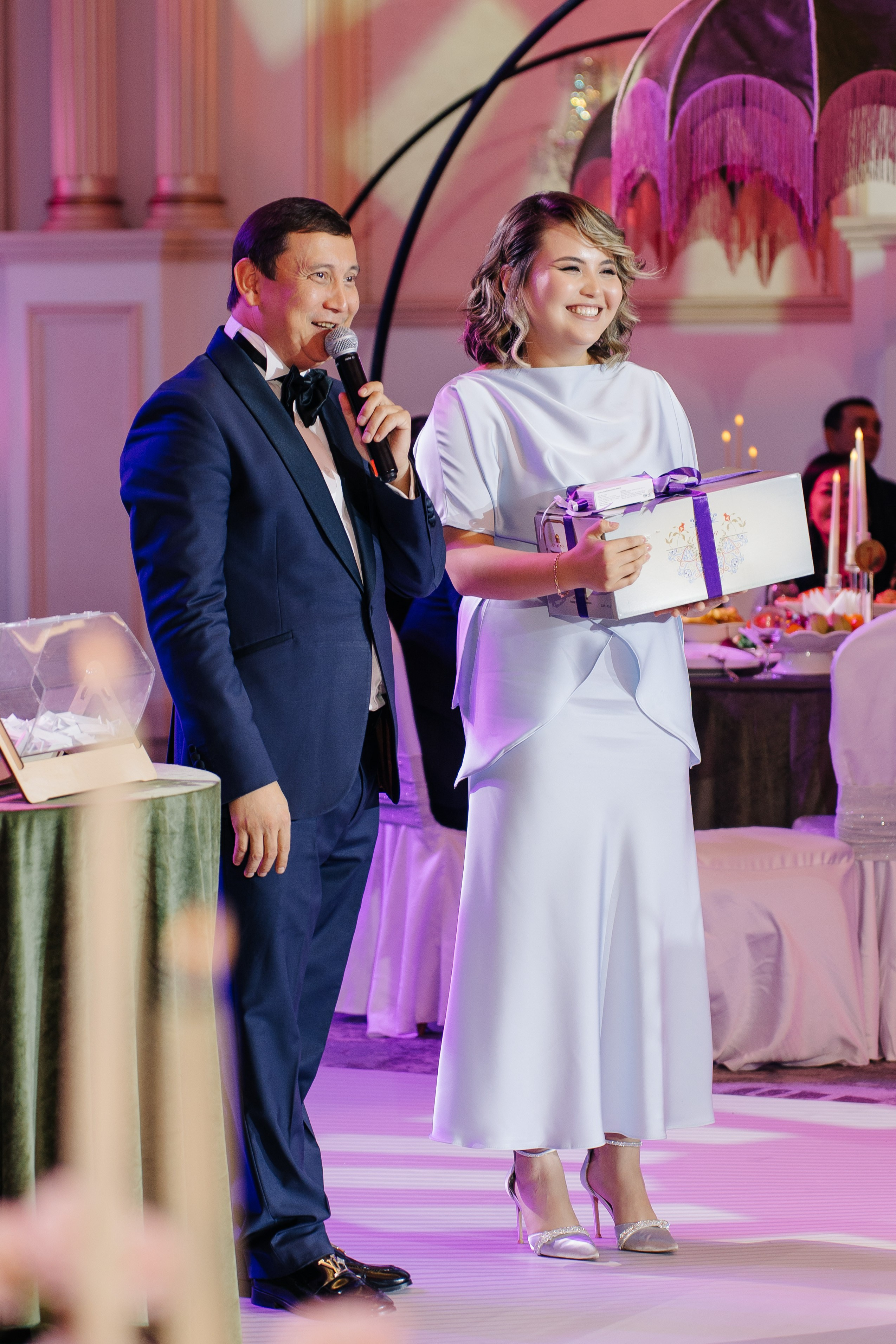 Ay-Dana Uzatu. ___________________________________________________