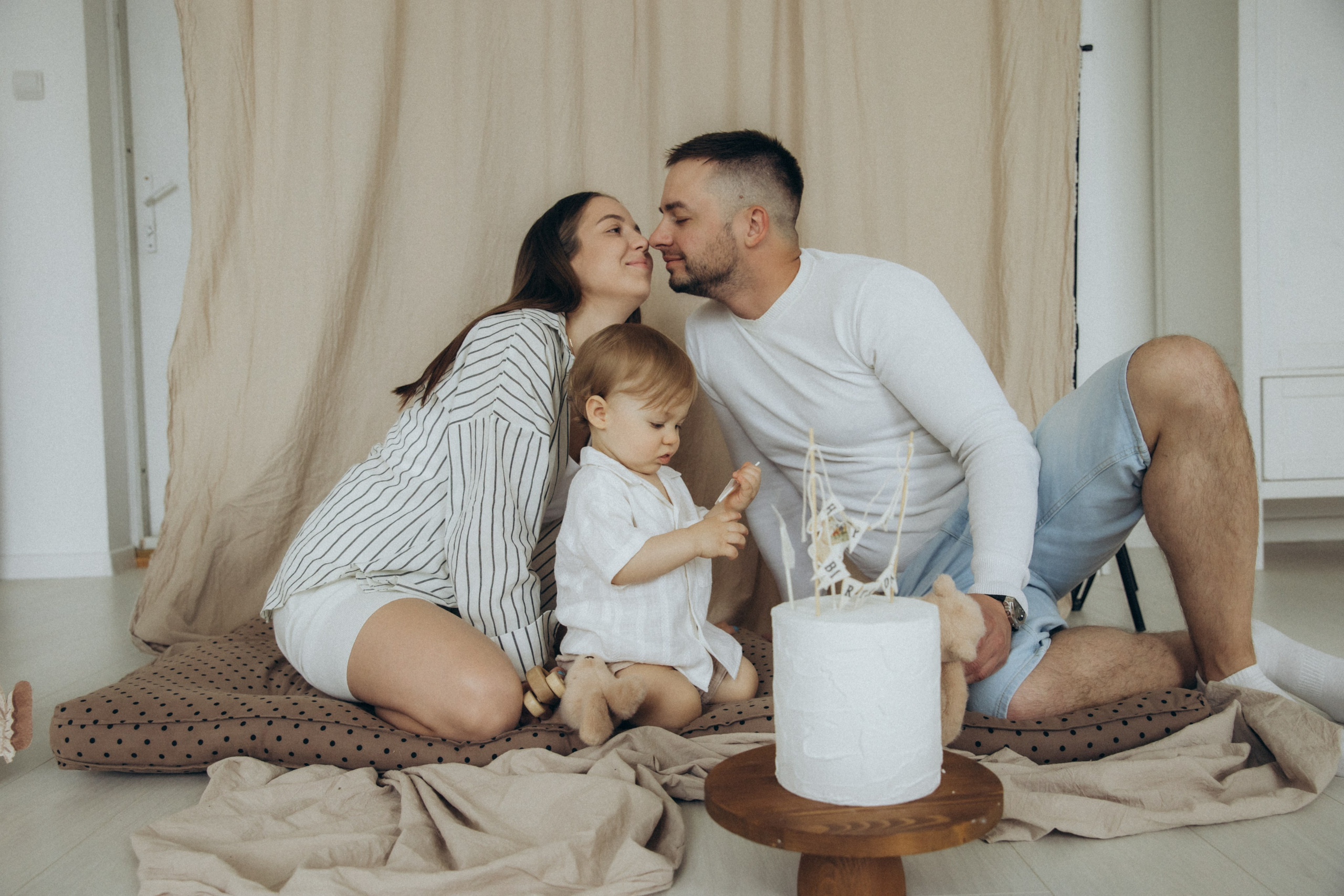 Годик в кругу семьи. Фотограф на крещение в Рязани. Семейный фотограф