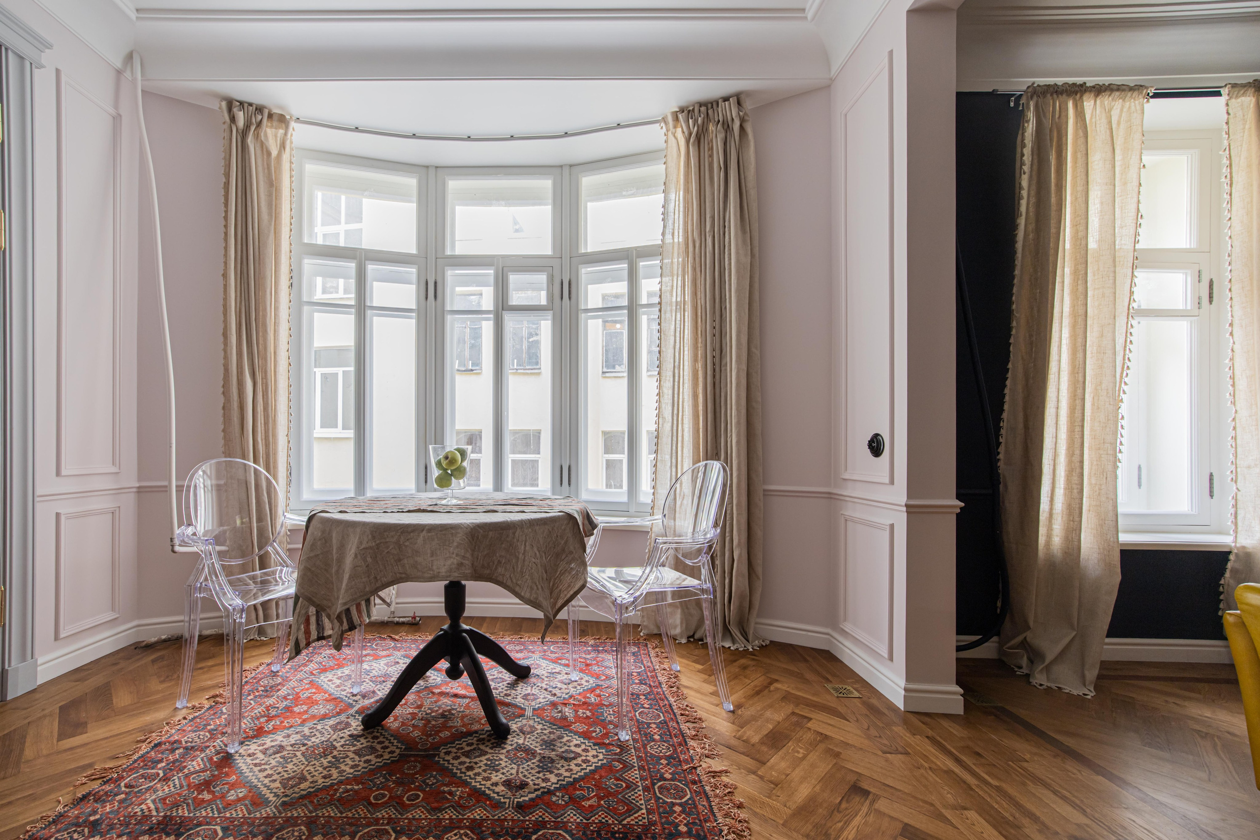 Бородинская. Photographer in Tbilisi Saint-Petersburg Worldwide — Elena Golubeva