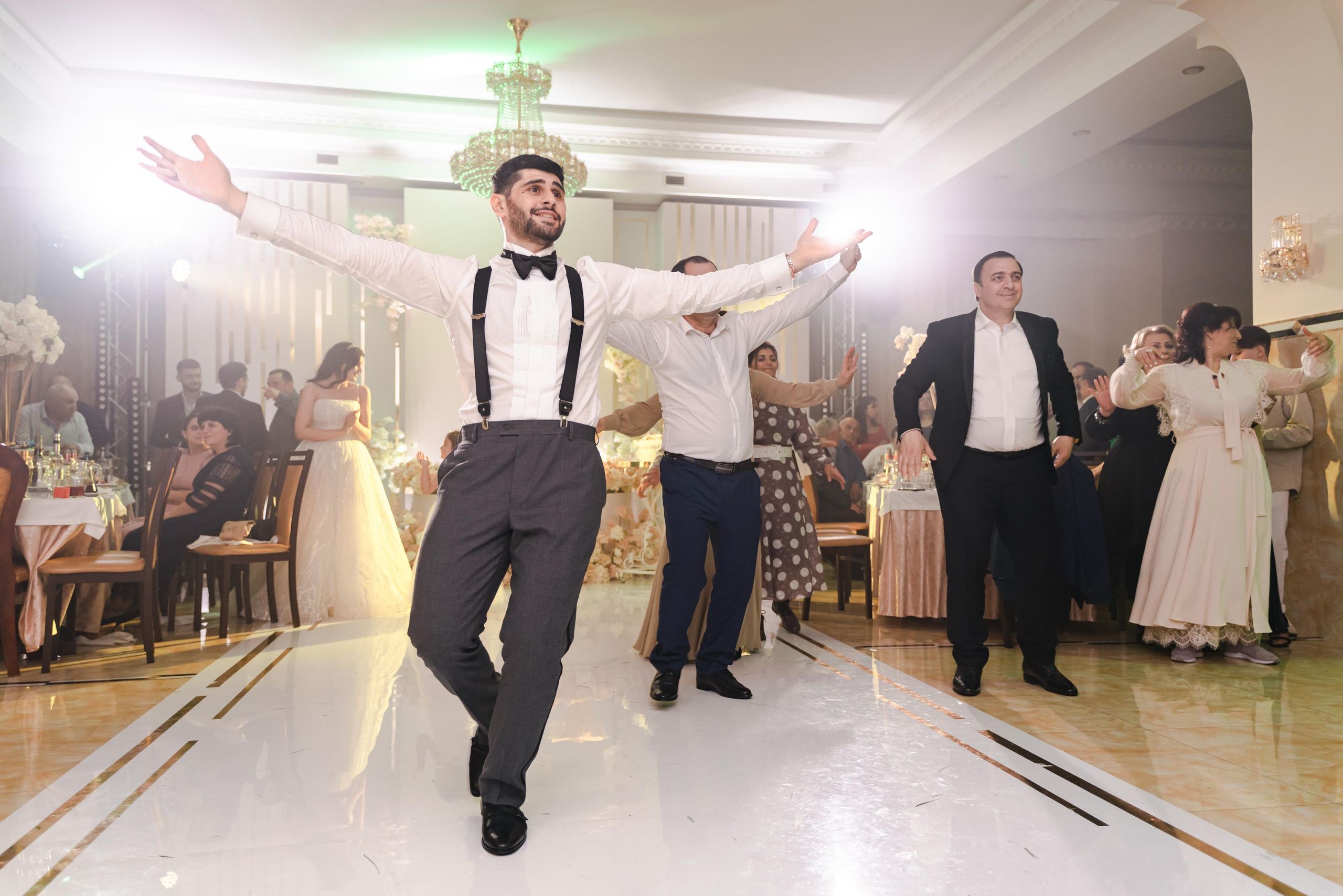 Григорий и Геге. Свадебный фотограф Красноярск Вязьминова Мария