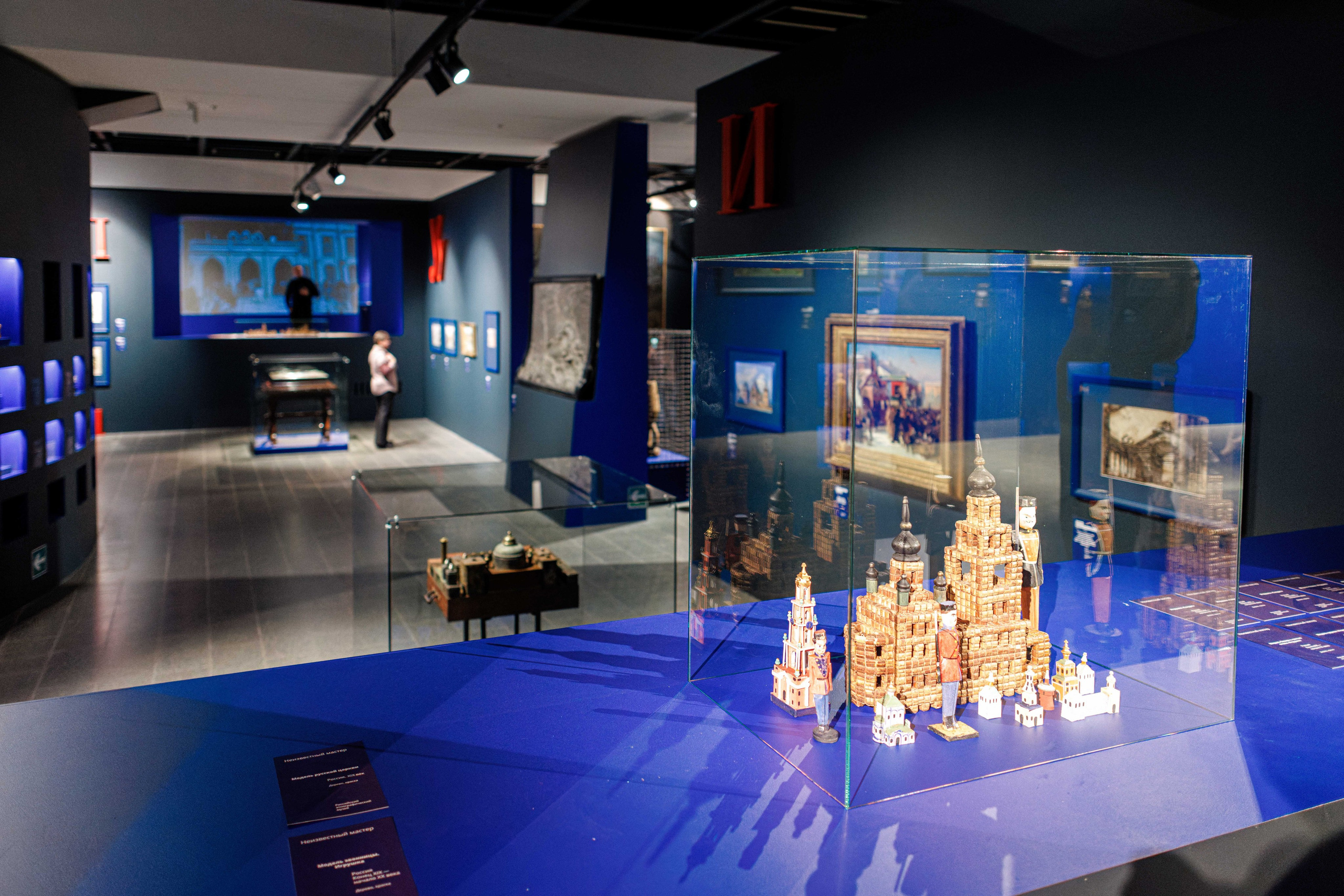 «Все Бенуа Всё Бенуа» в Манеже. Фотограф Балаев Михаил