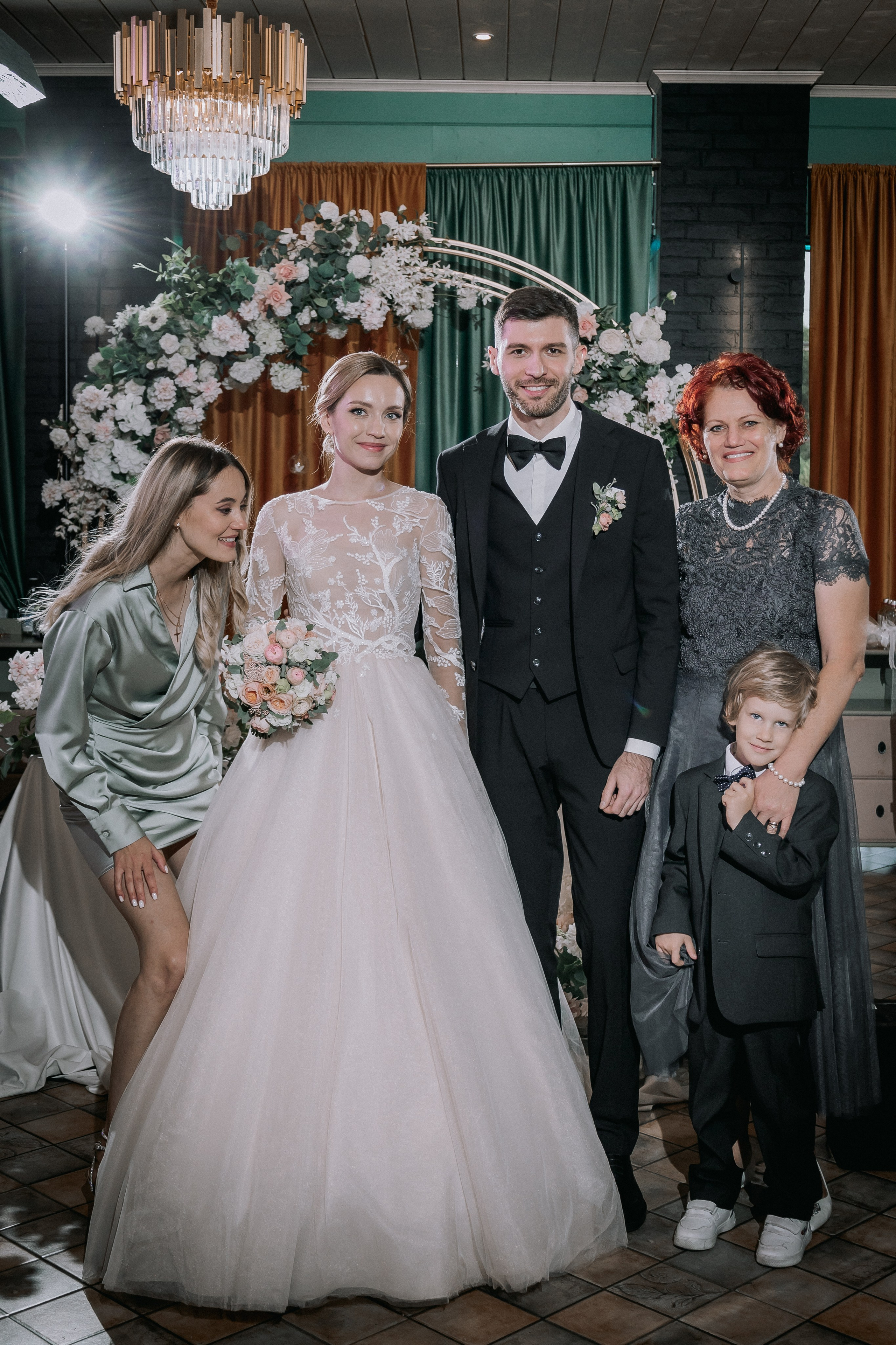 Свадебный день. Дарья и Джем. Свадебная фотография. Арина Рубах