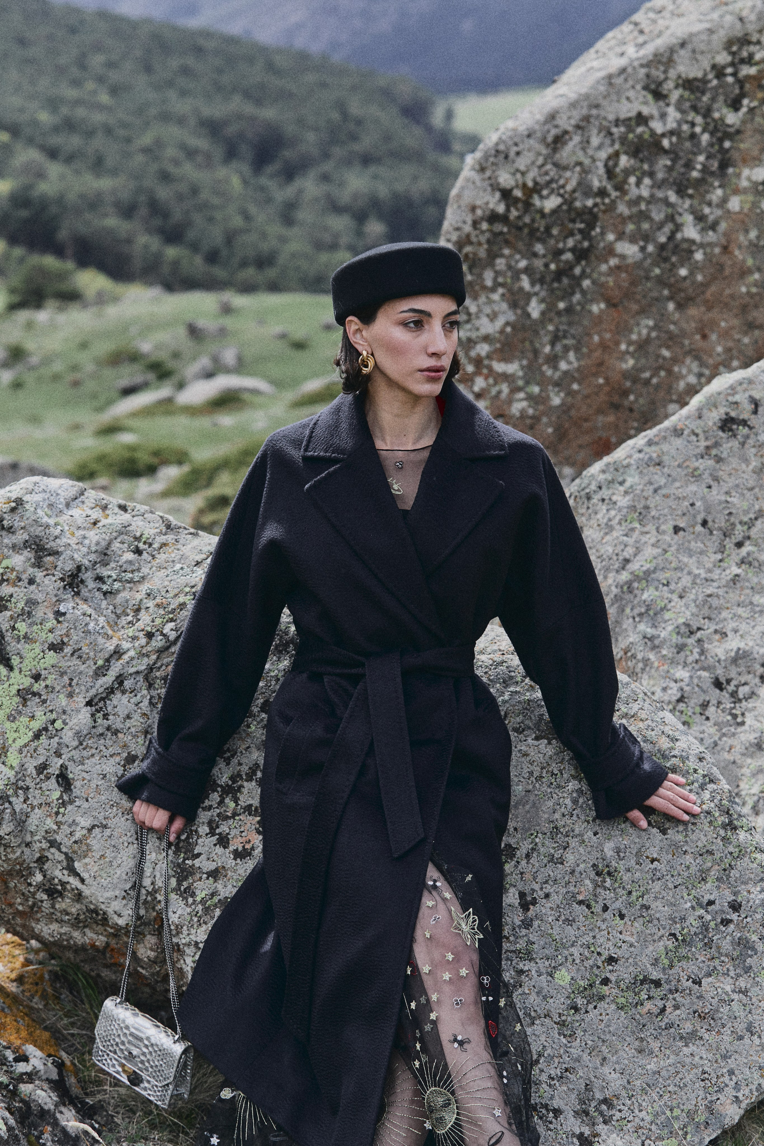 Имиджевая съемка для бренда в горах. Фотограф Продюсер в горах КБР / Москва  Нальчик Горы