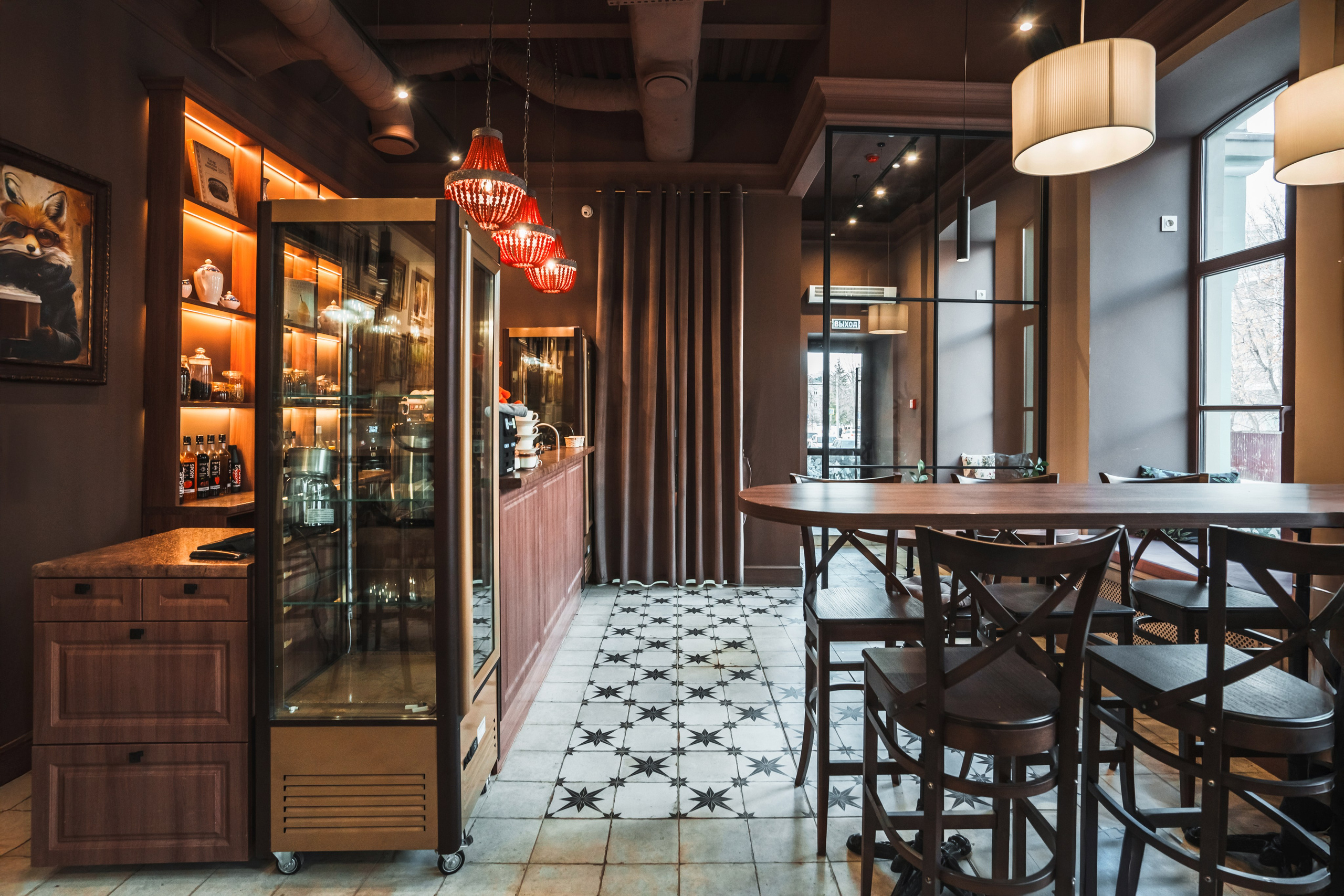 Кафе «Лисы, спички, два стола». Фотограф Казань