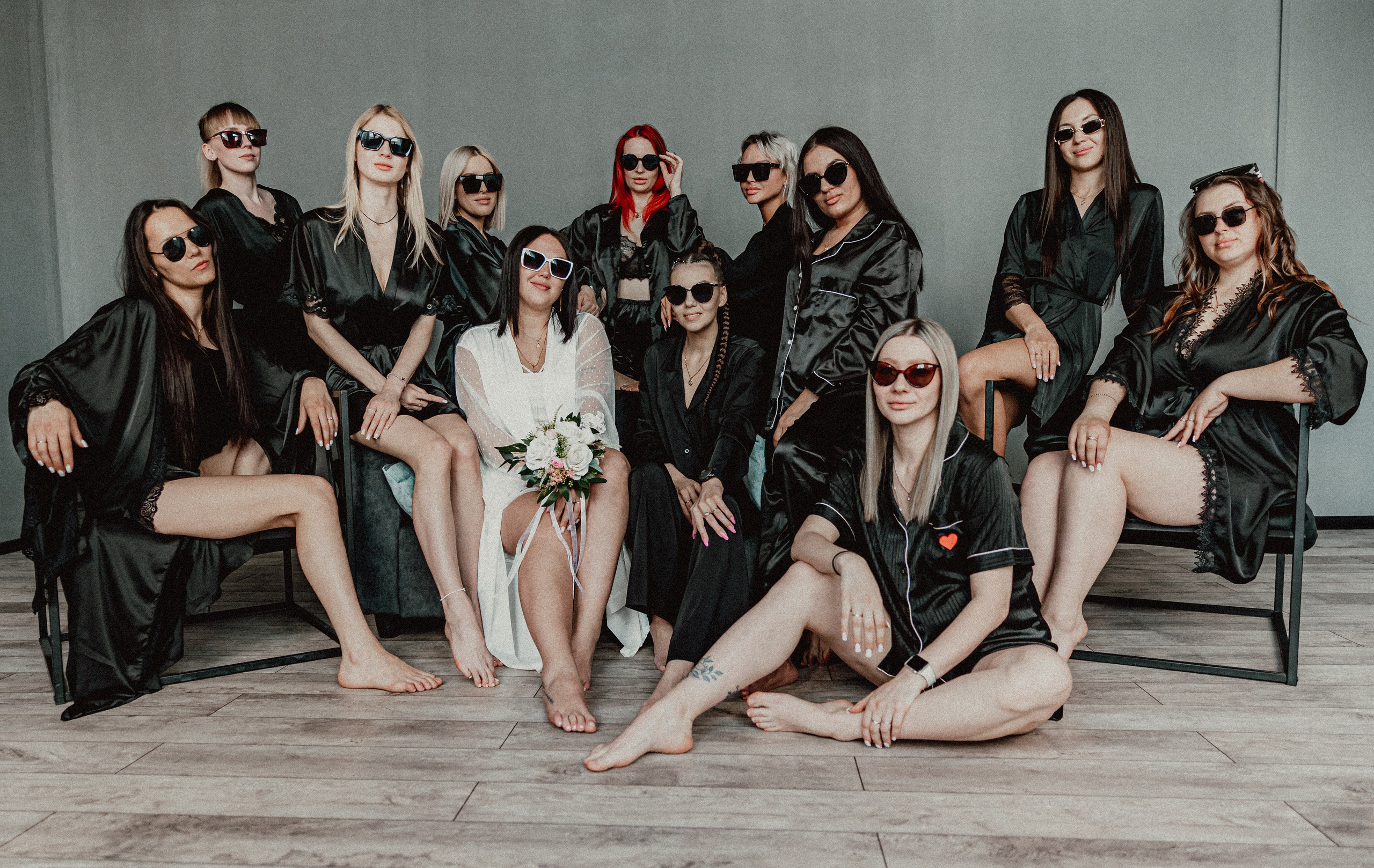 Весёлый праздник дружбы и радости девичник