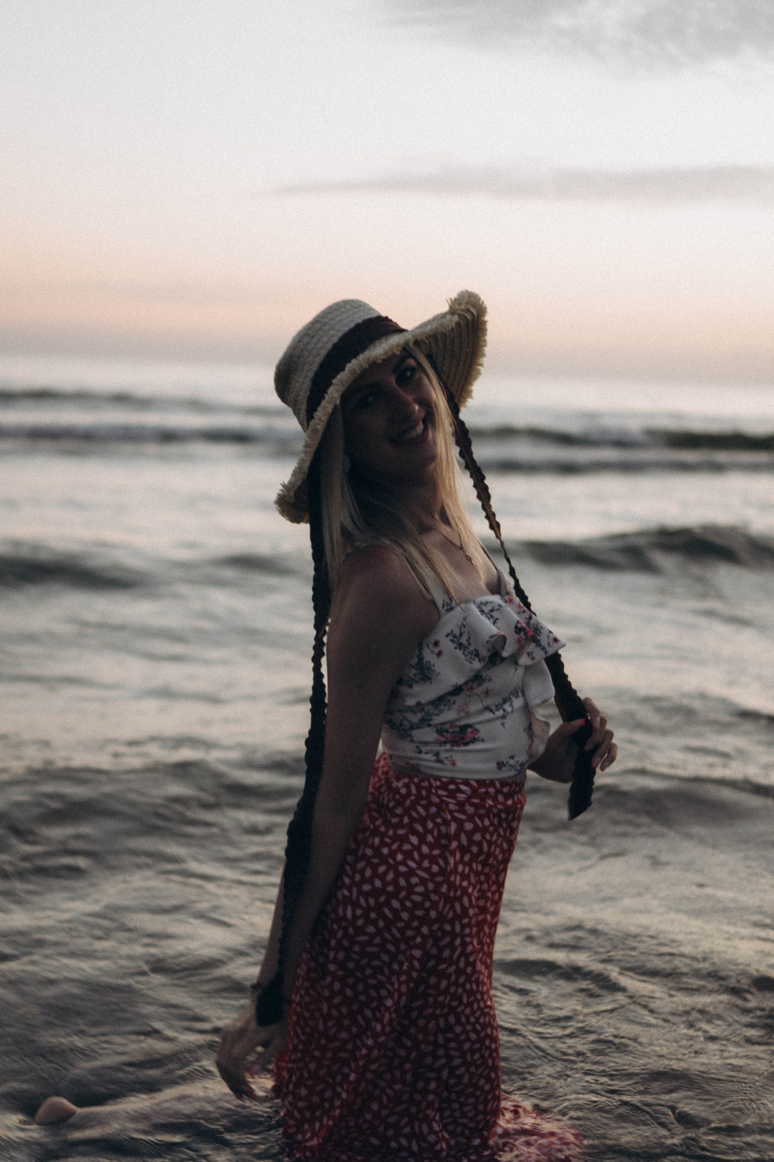 Июльский вечер на берегу черного моря. Профессиональный фотограф, Санкт-Петербург — Виктория Богомолова