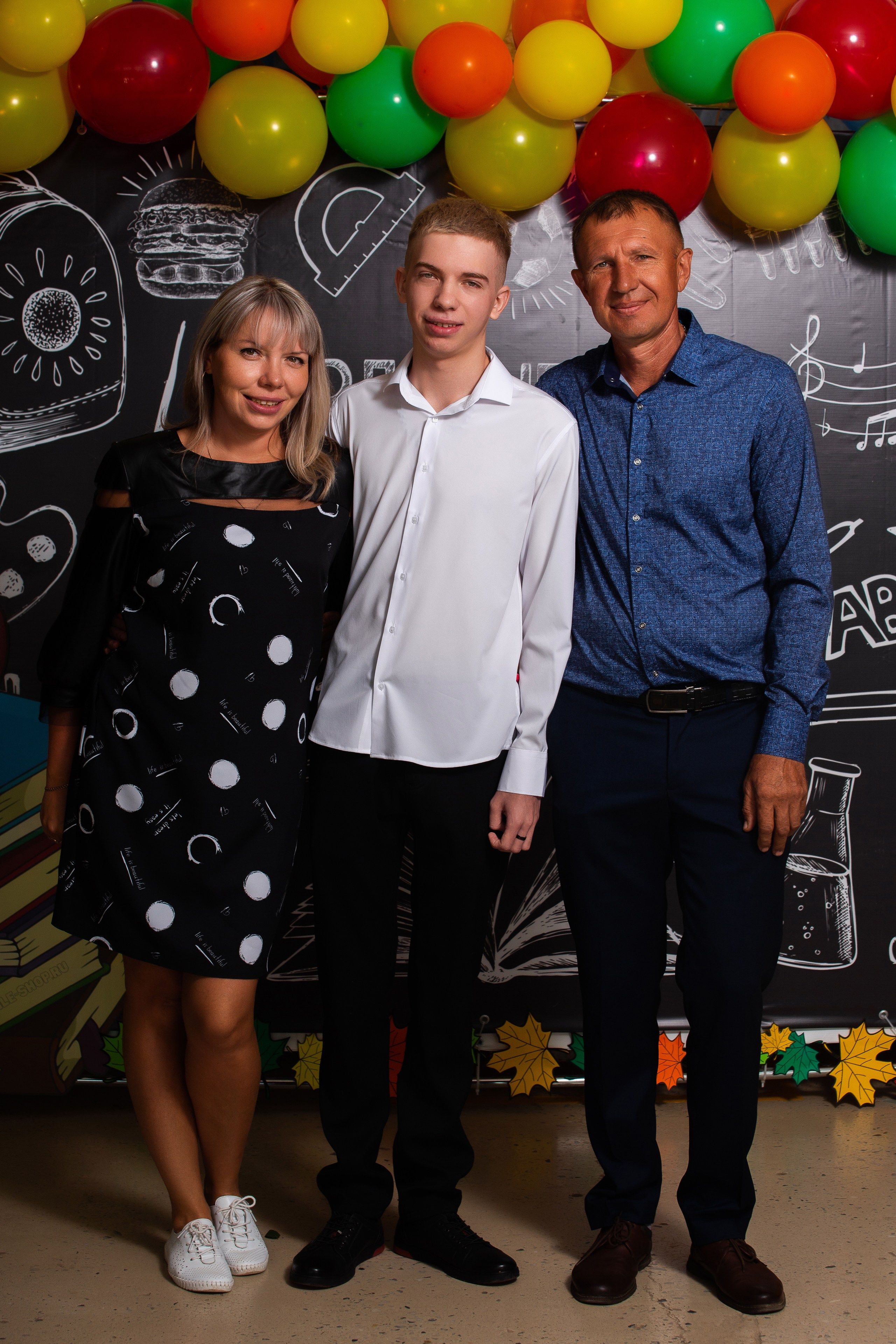 1 сентября 9 школа (фотосессия с родителями). ТВОЙ АЛЬБОМ / ТВОИ ПРАВИЛА