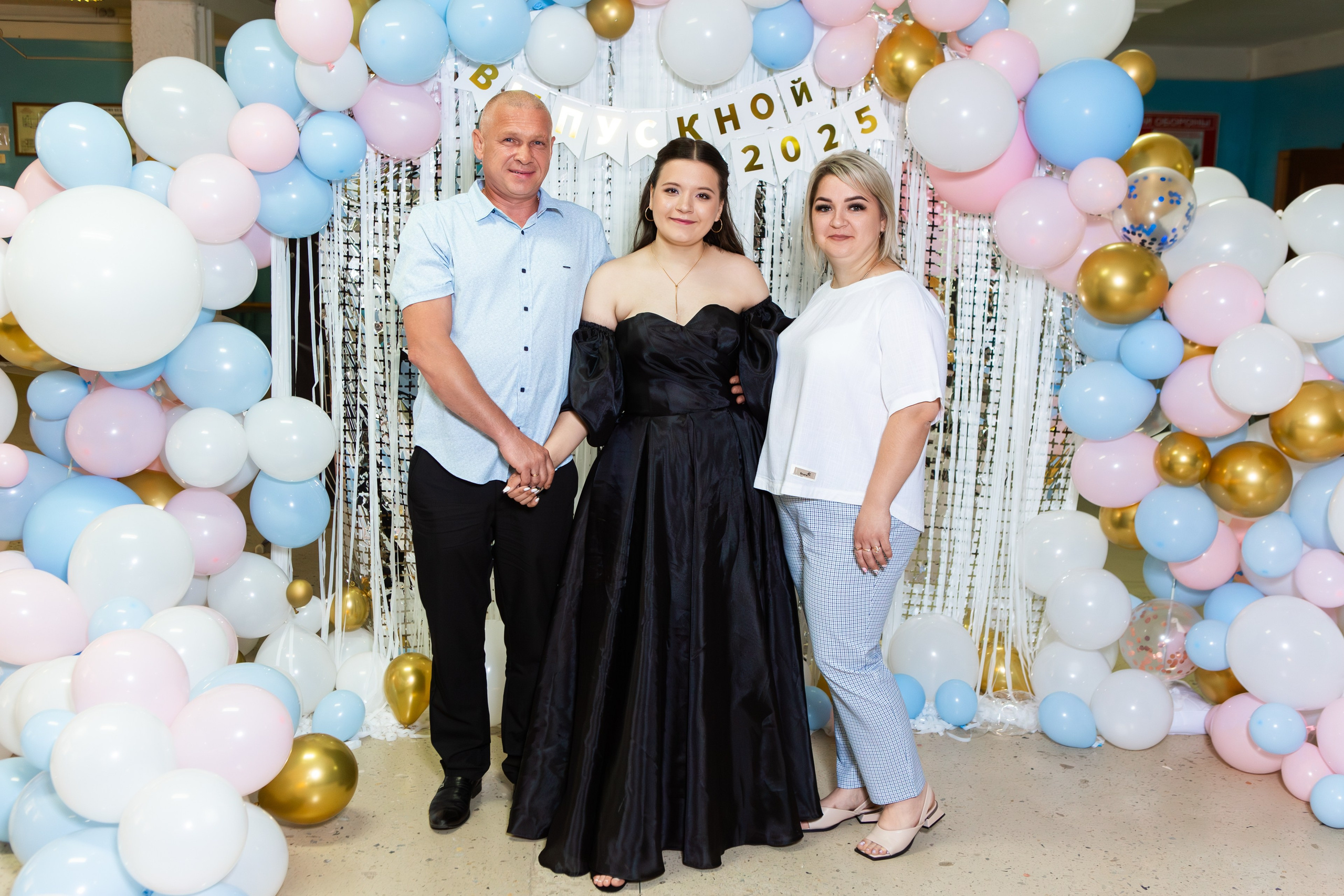 ФОТОСЕССИЯ С РОДИТЕЛЯМИ ВЫПУСКНОЙ 2025 9 ШКОЛА МЦЕНСК. ТВОЙ АЛЬБОМ / ТВОИ ПРАВИЛА