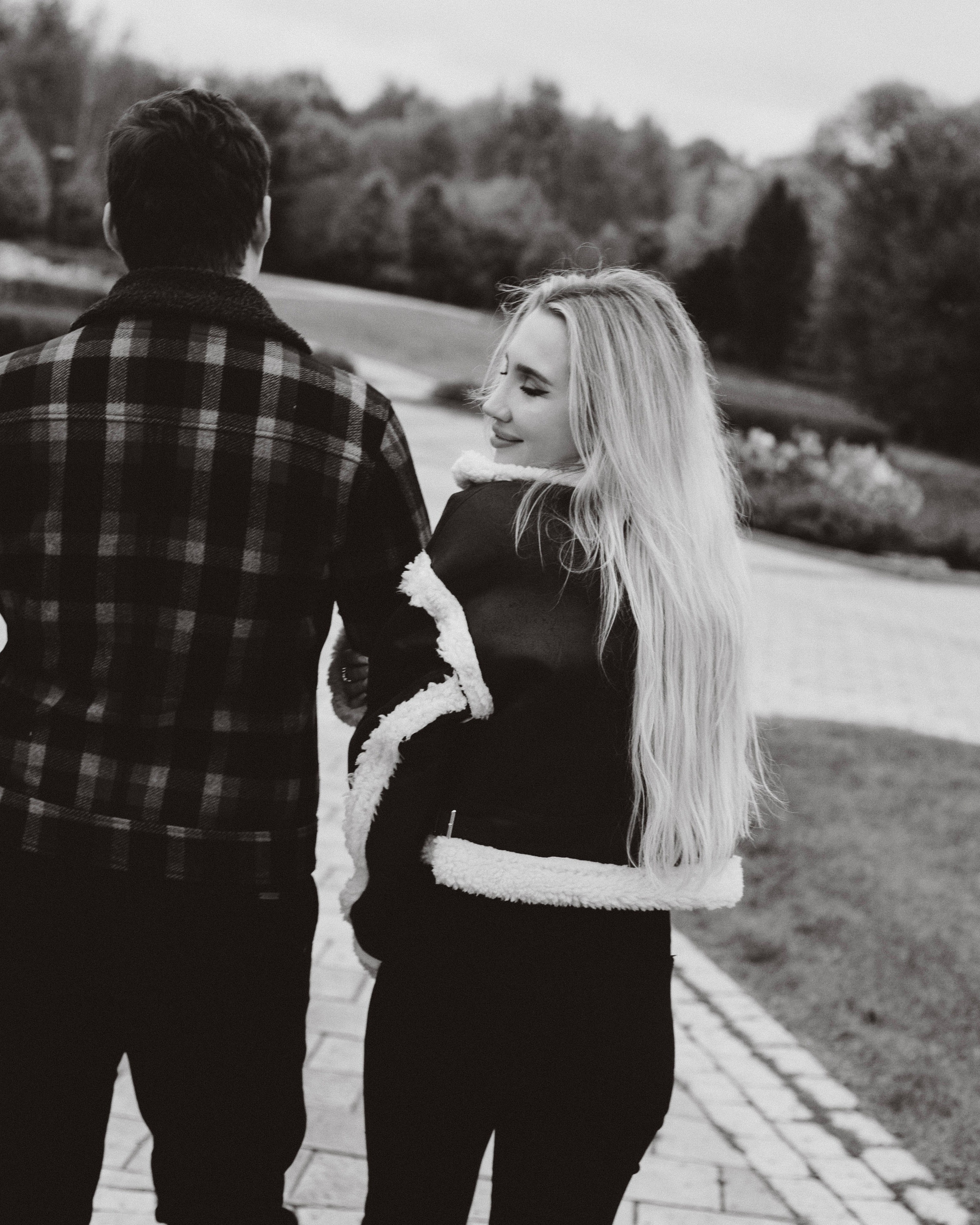 Лавстори в парке. Женский и лавстори фотограф в Москве Елена Аксютко