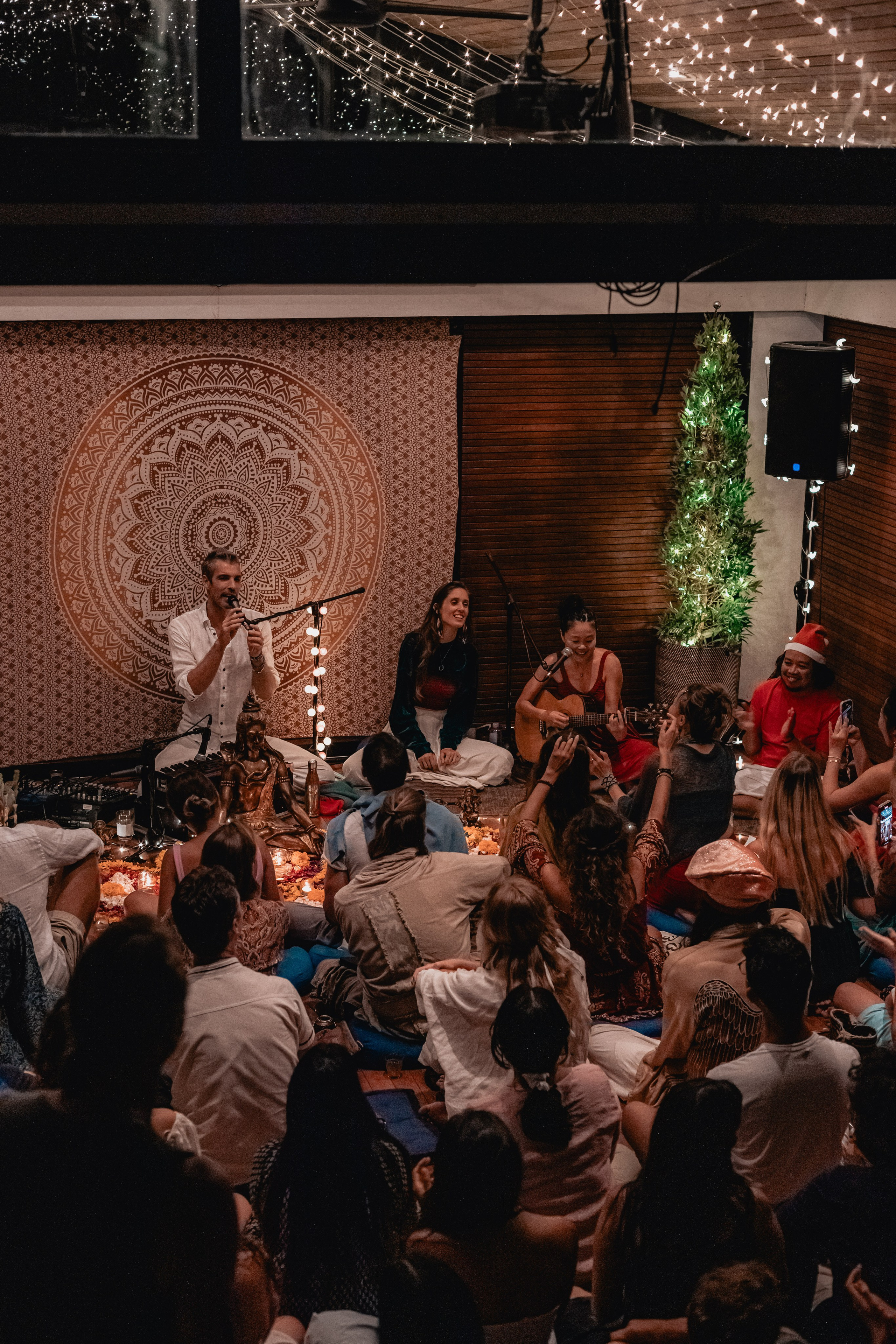 Christmas kirtan w Bhakti Bliss family. Mariam Bagdasaryan