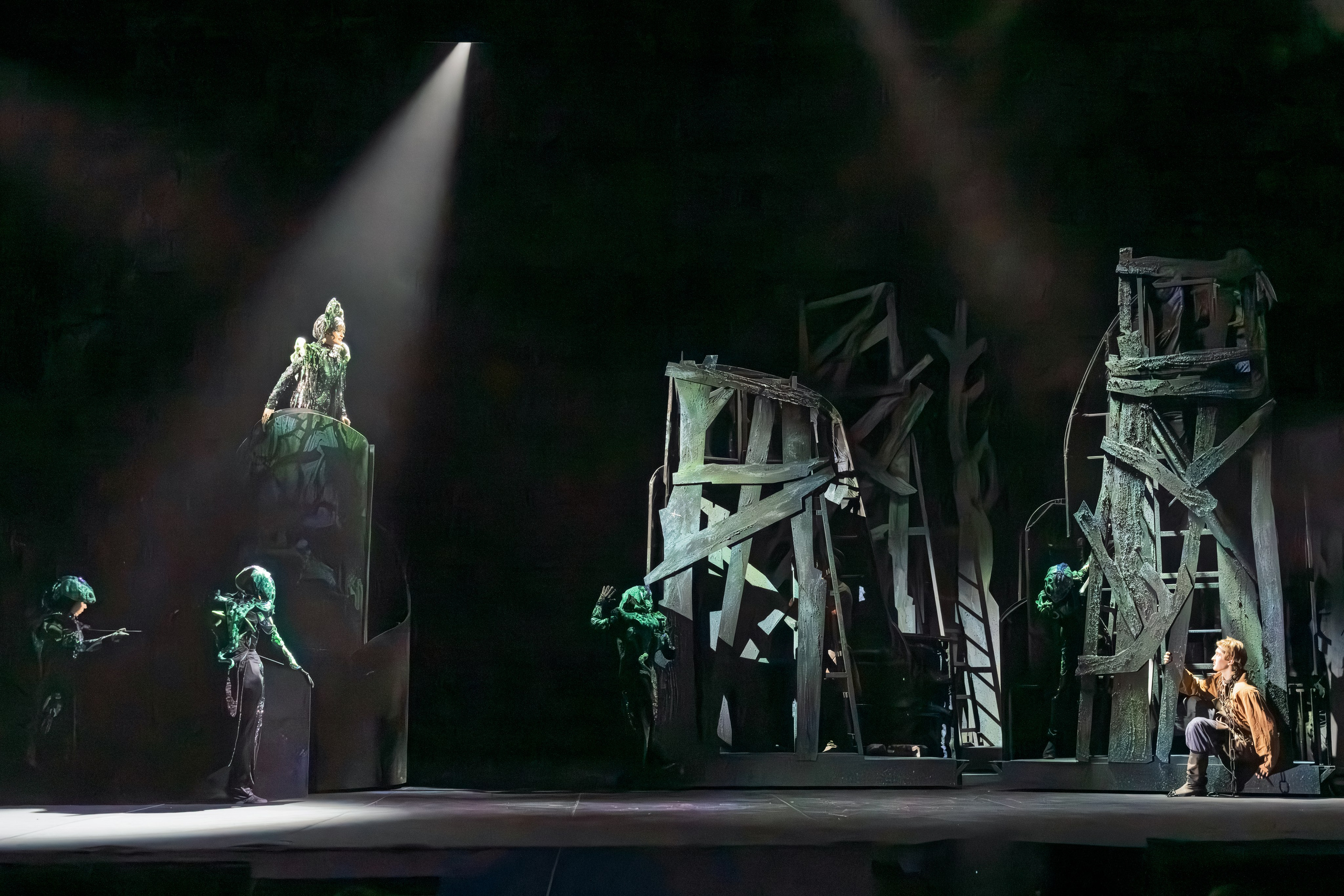 Театр Терезы Дуровой: Малахитовая Шкатулка. Сайт фотографа Сергея Абрамова