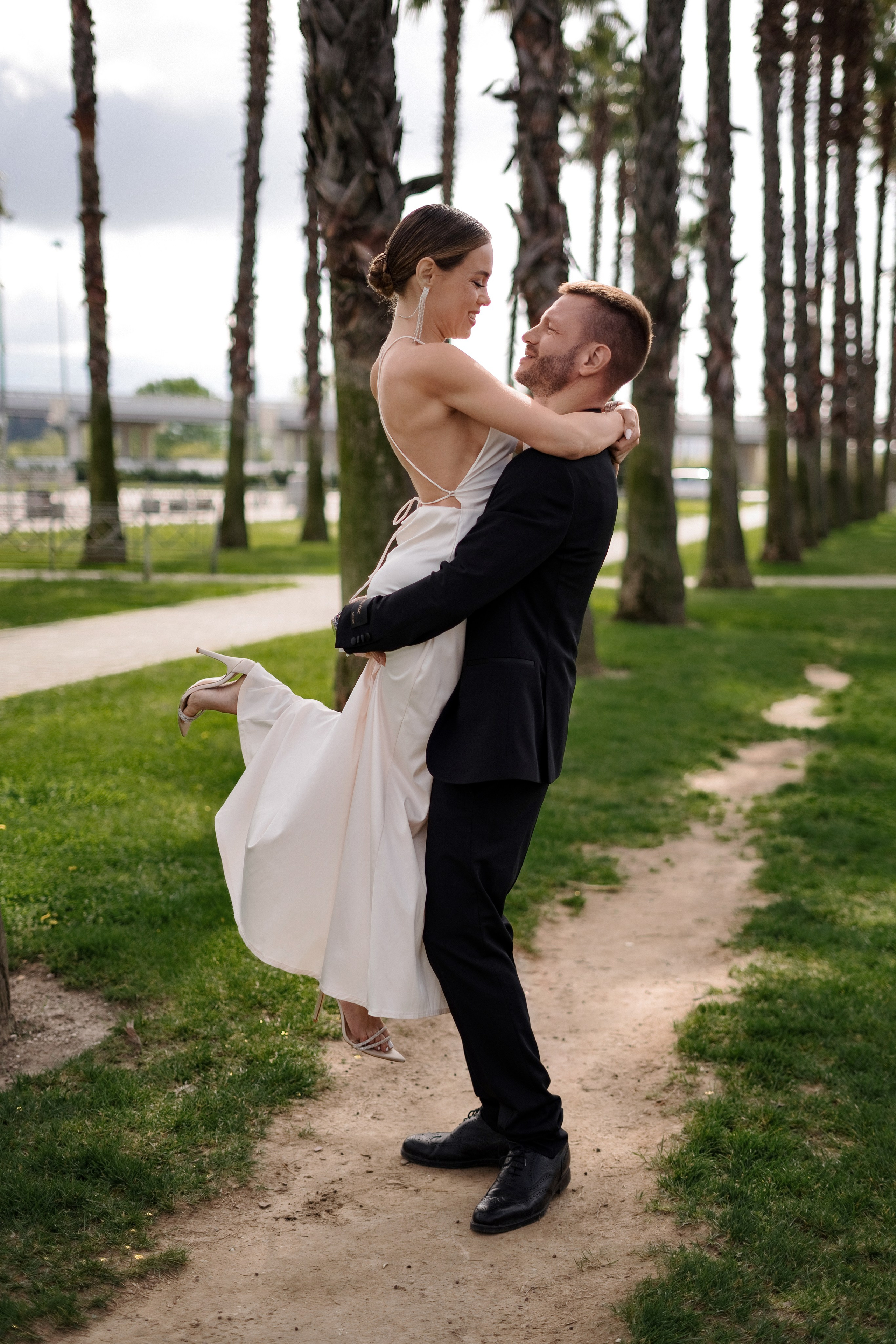 Свадебная фотосессия на берегу моря. Профессиональный Фотограф в Сочи Марина Ситкина