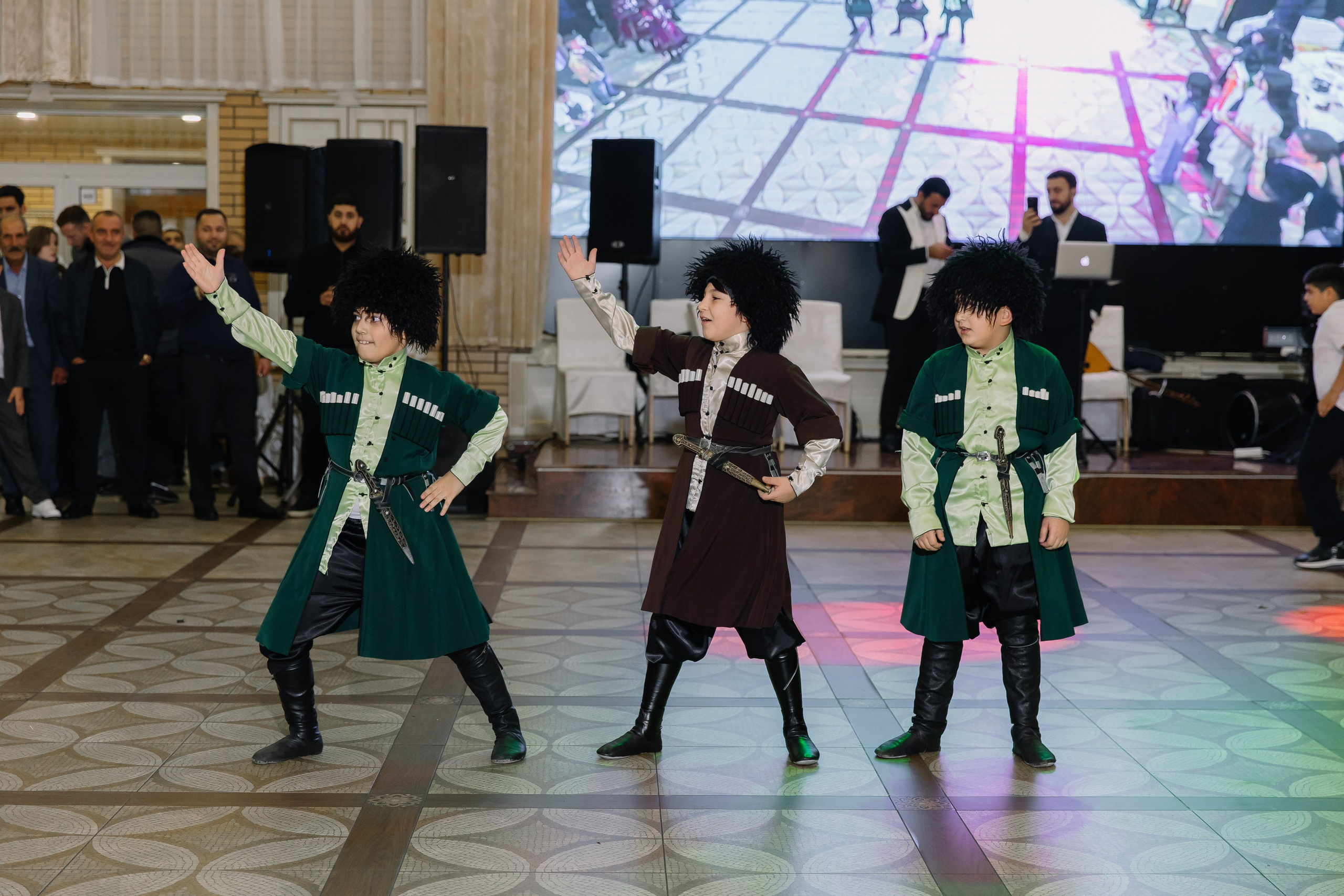 Свадьба Гиви & Маяна. Свадебный фотограф в Новосибирске Лидия Александровна