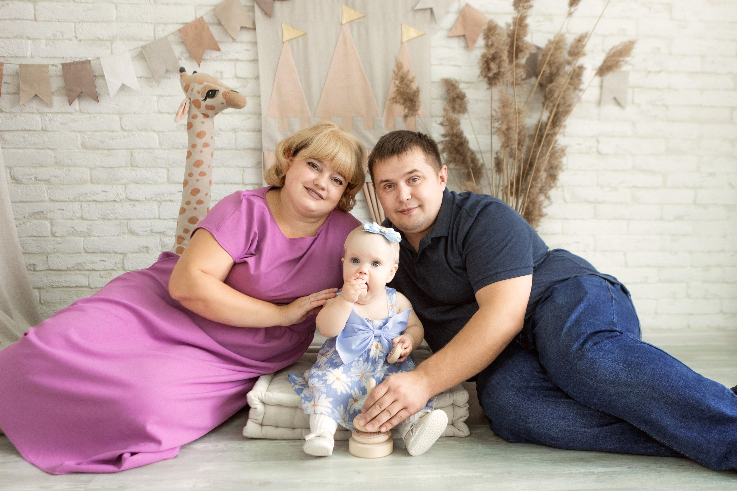 АРИША 1 ГОДИК. Свадебный, семейный, детский фотограф в Екатеринбурге.Фотосессия родов