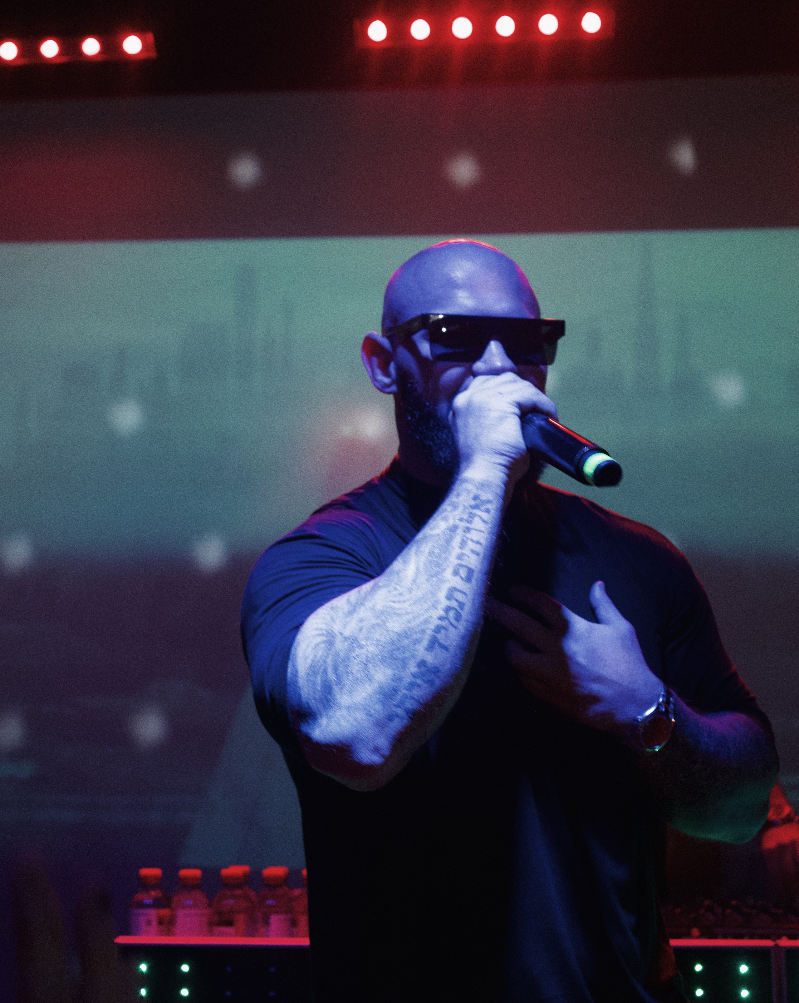 DZHIGAN. NOIZOMAX Художественный фотограф в Дубай