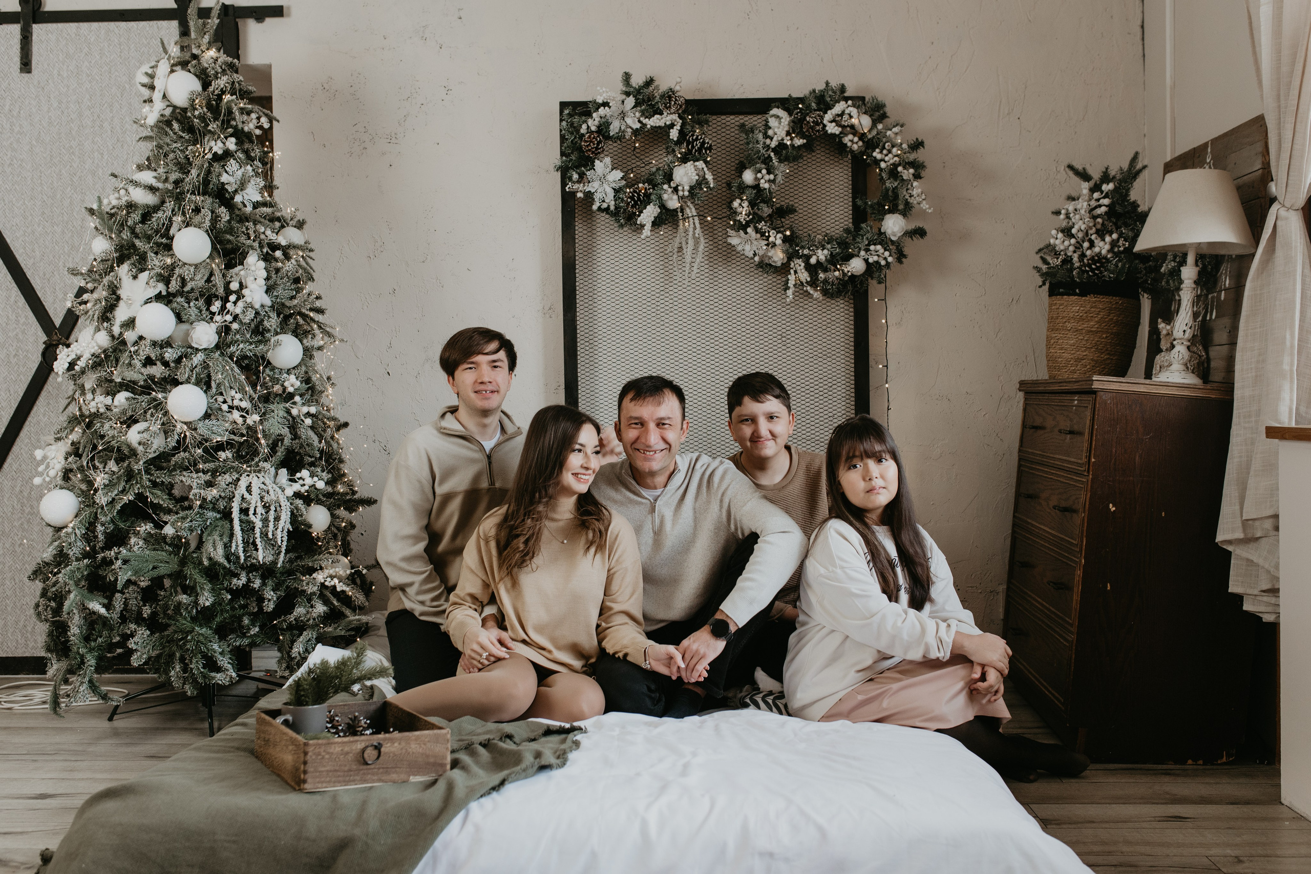 Новогодние фотосессии. Свадебный и семейный фотограф в Алматы Laura Dosmann