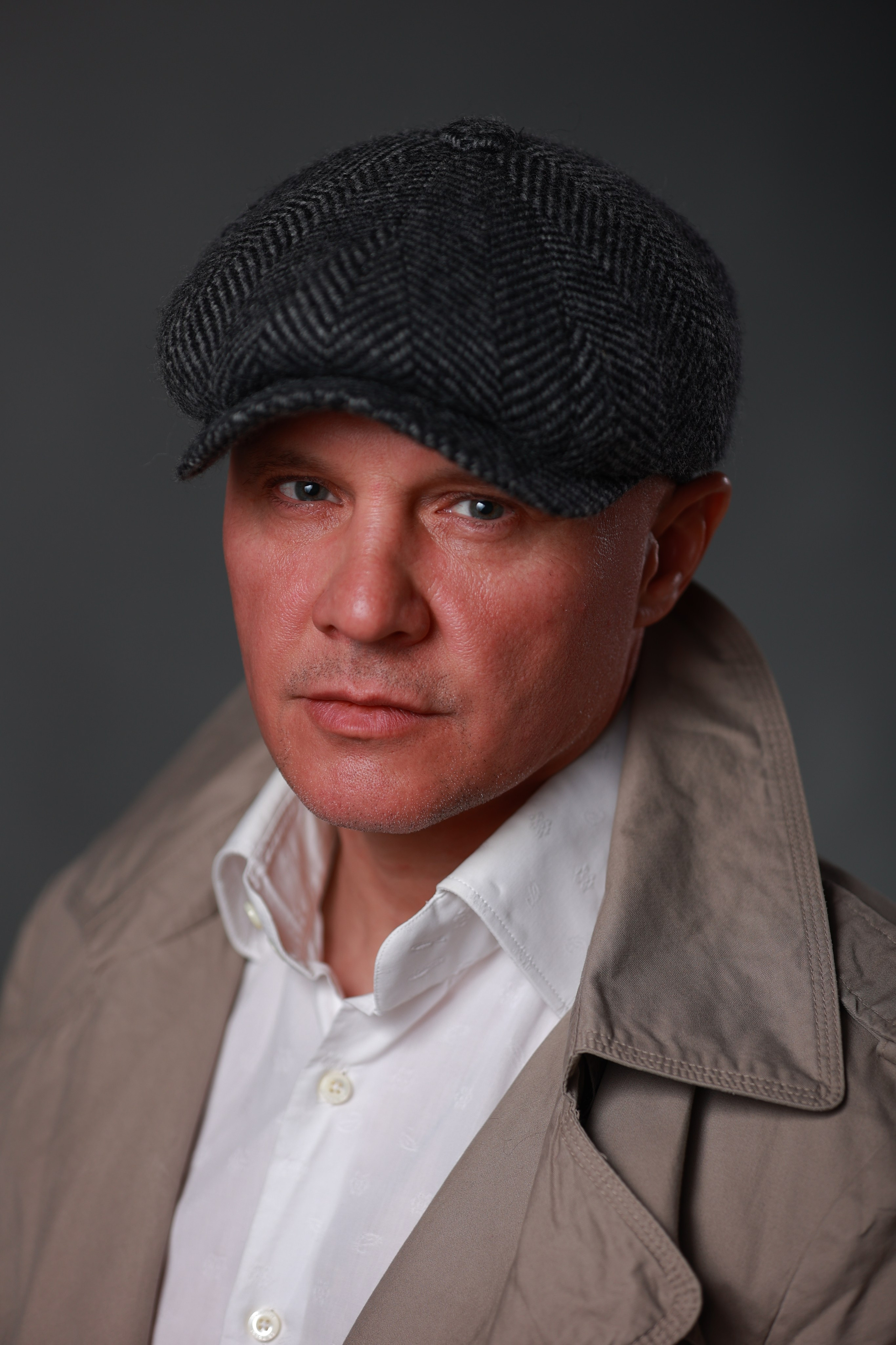 Студийная съёмка. Денис Волк актёр / модель