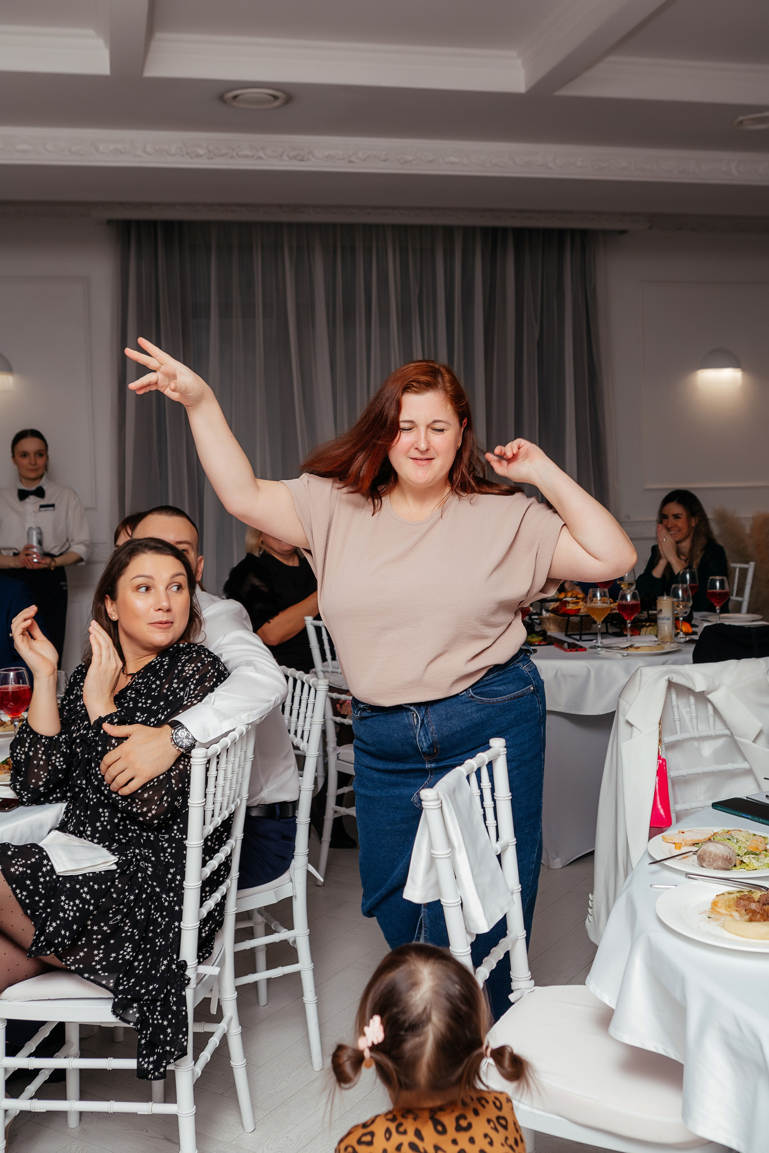 Юбилей стоматологии. Контент фотограф, съемка для маркетплейсов, фуд съемка и репортажи в Новосибирске Ралия Галеева