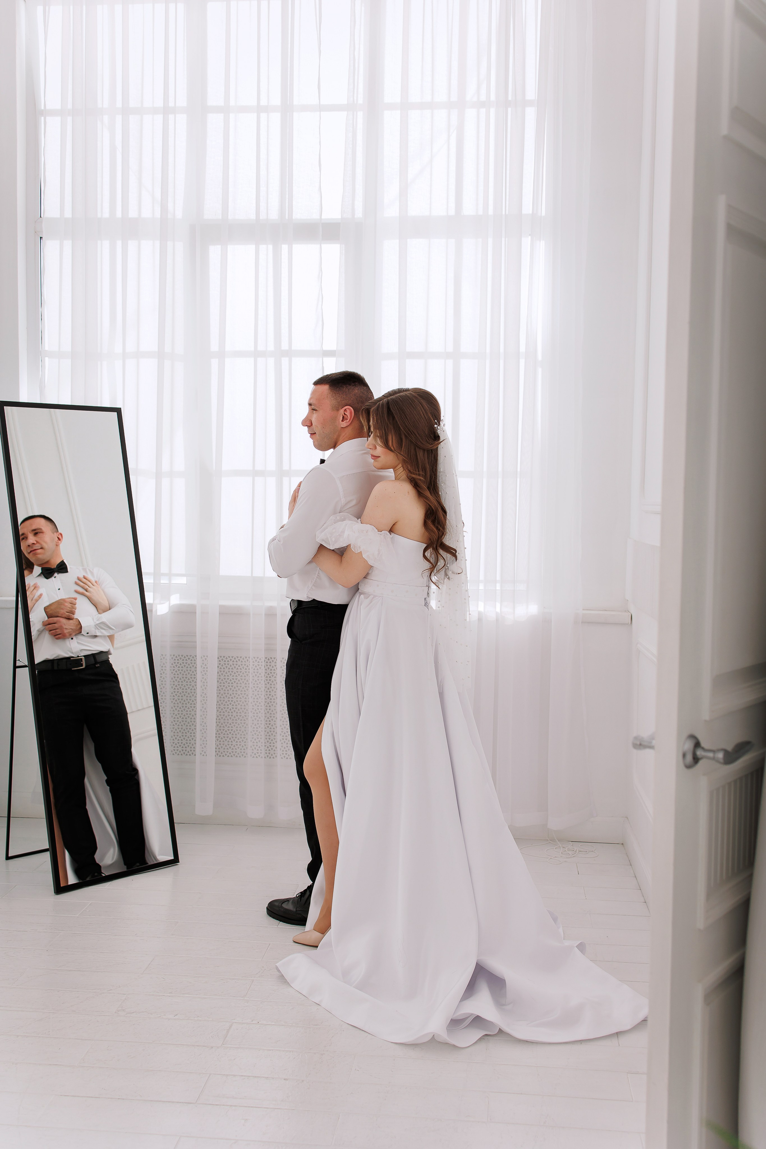 Алена и Алексей. Свадебный фотограф в Омске Яна Савина