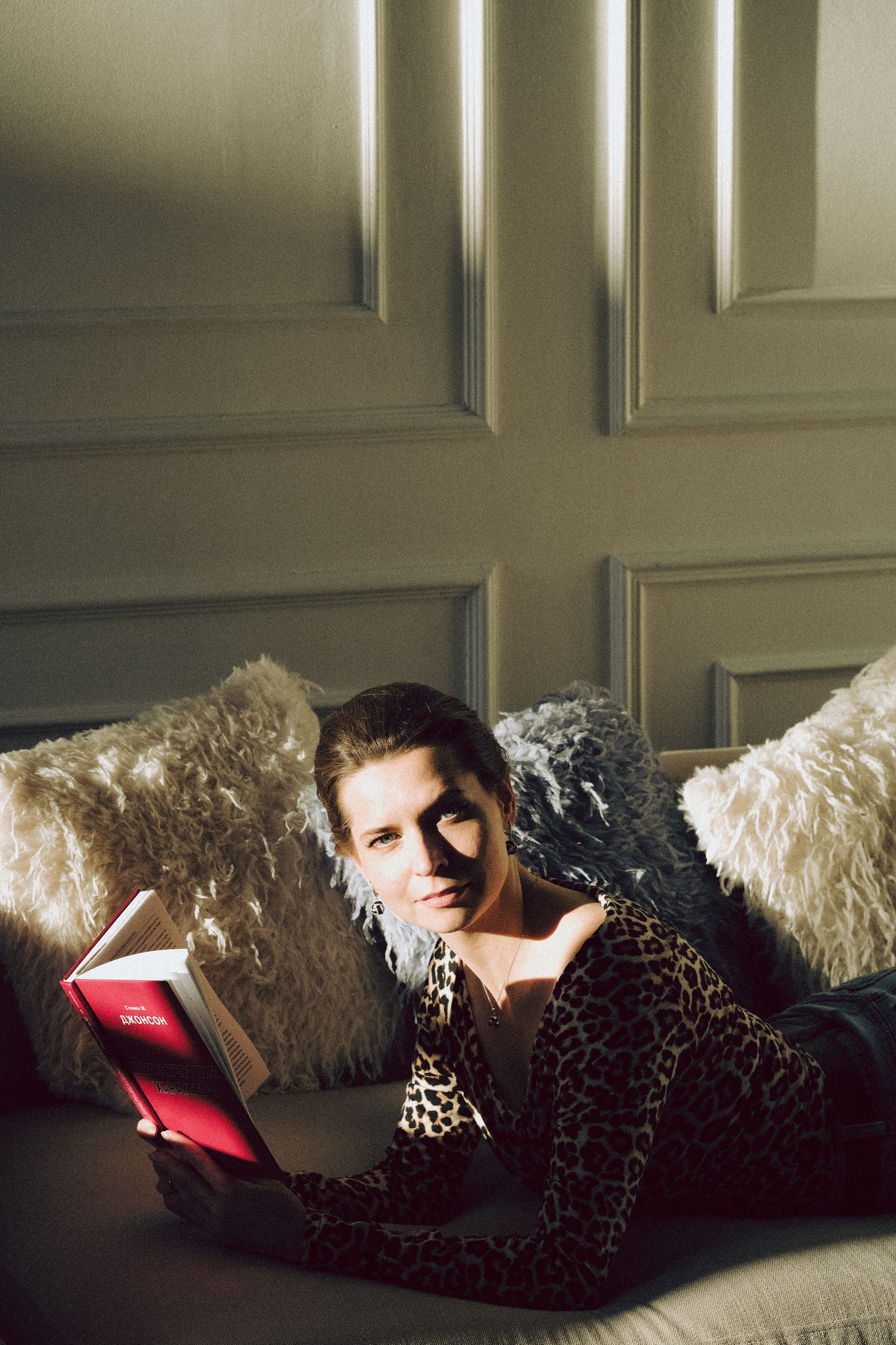 ФОТОСЕСИИЯ В СТУДИИ ДЛЯ ДЕВУШКИ ПСИХОЛОГА. Профессиональный фотограф, Санкт-Петербург — Виктория Богомолова