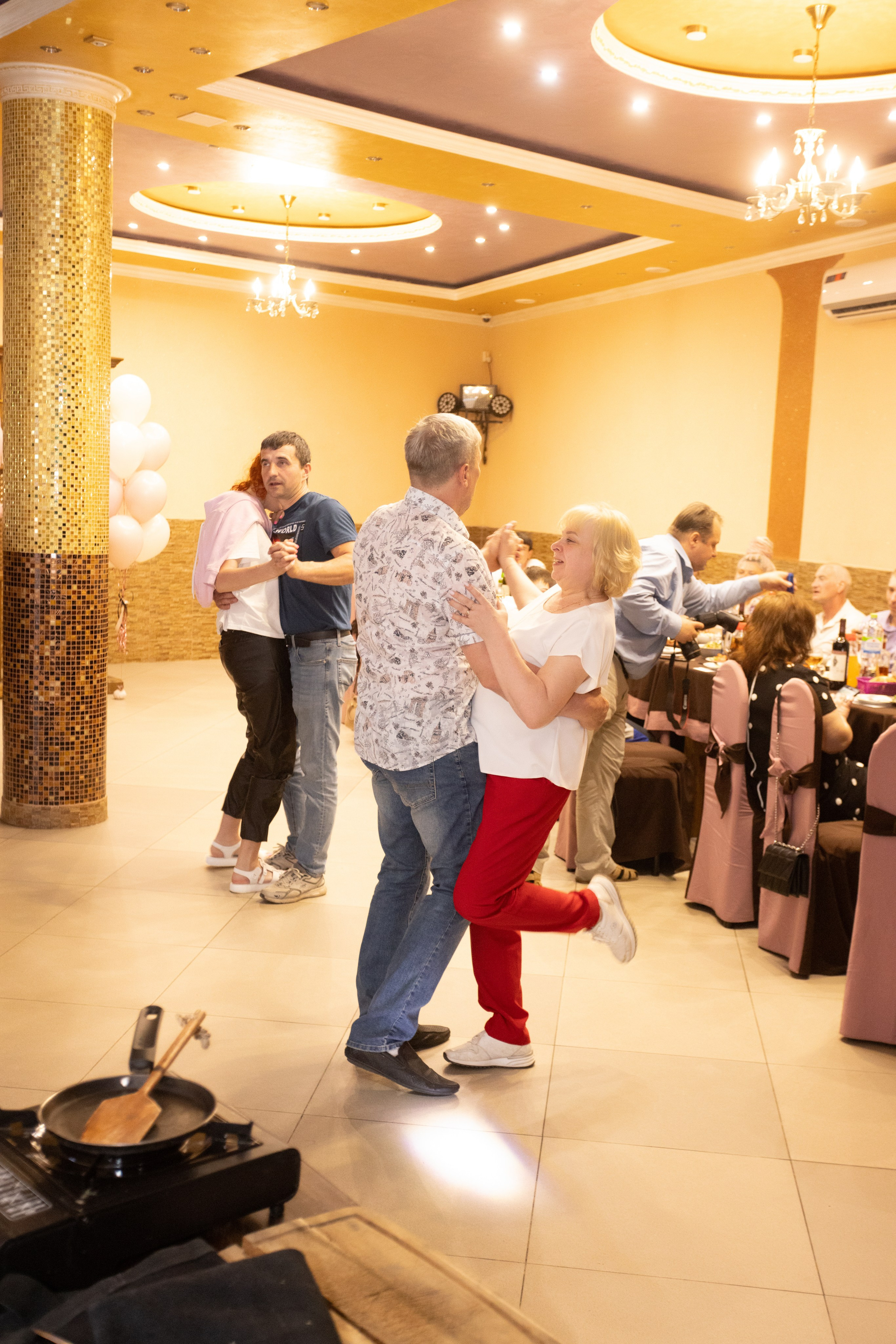 Юбилей Юлии. Семейный фотограф в Вышнем Волочке — Ульяна Иванова | Фотосессии для всей семьи