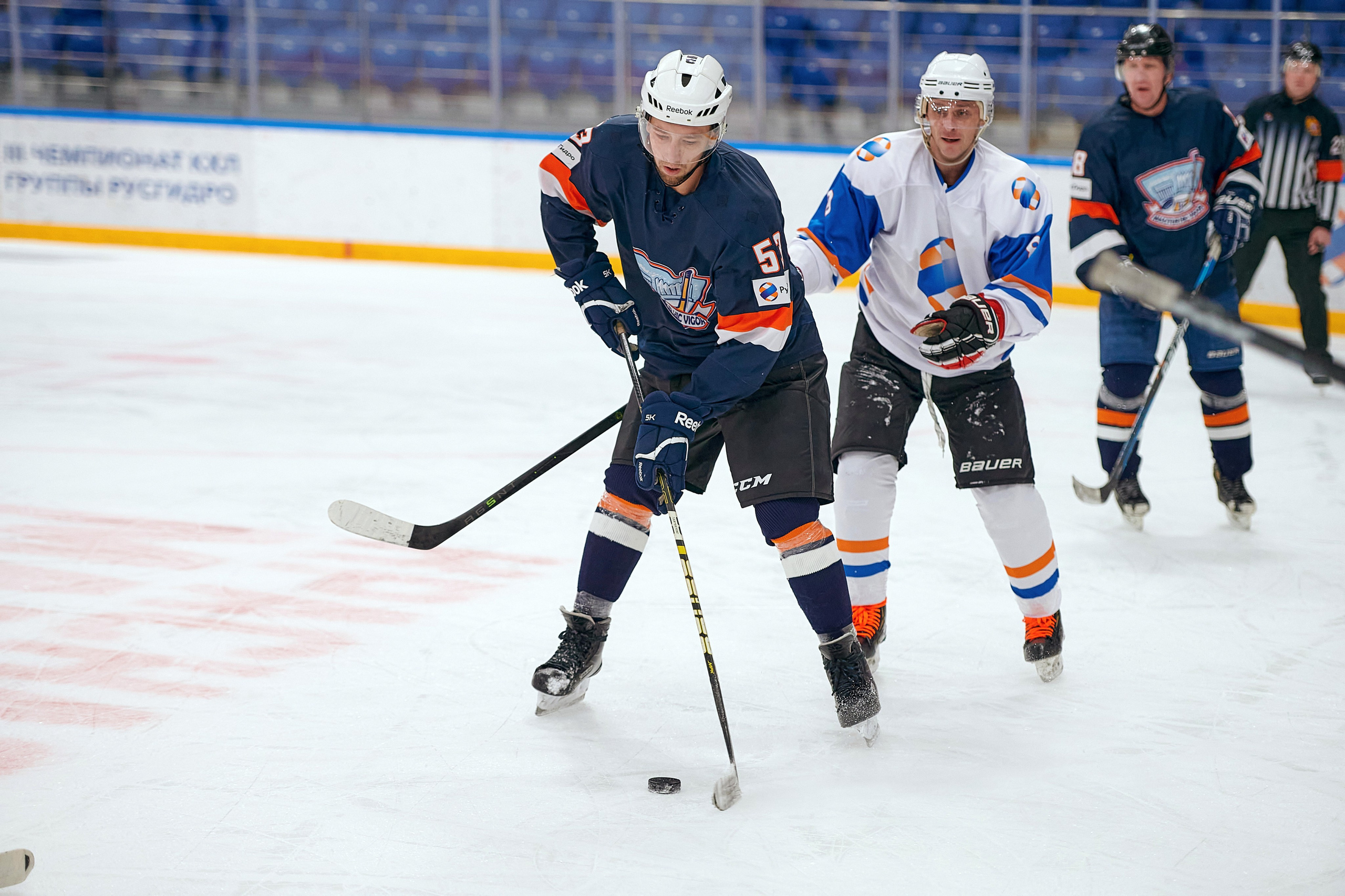 Портфолио репортажной фотосъёмки: Кристалл арена — Хоккей — РусГидро. Фотограф Яковлев Роман — Красноярск