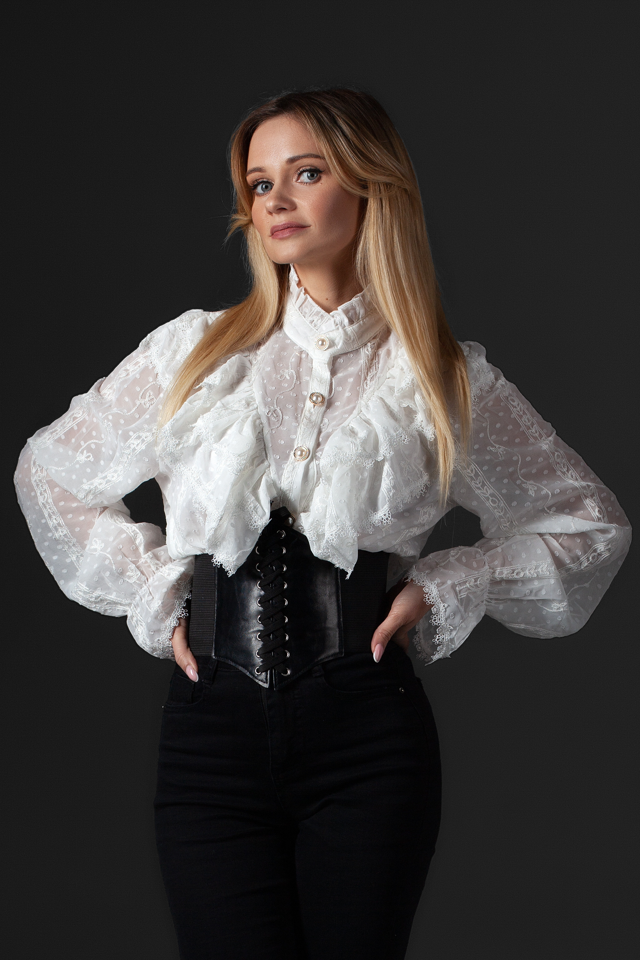 Женский портрет