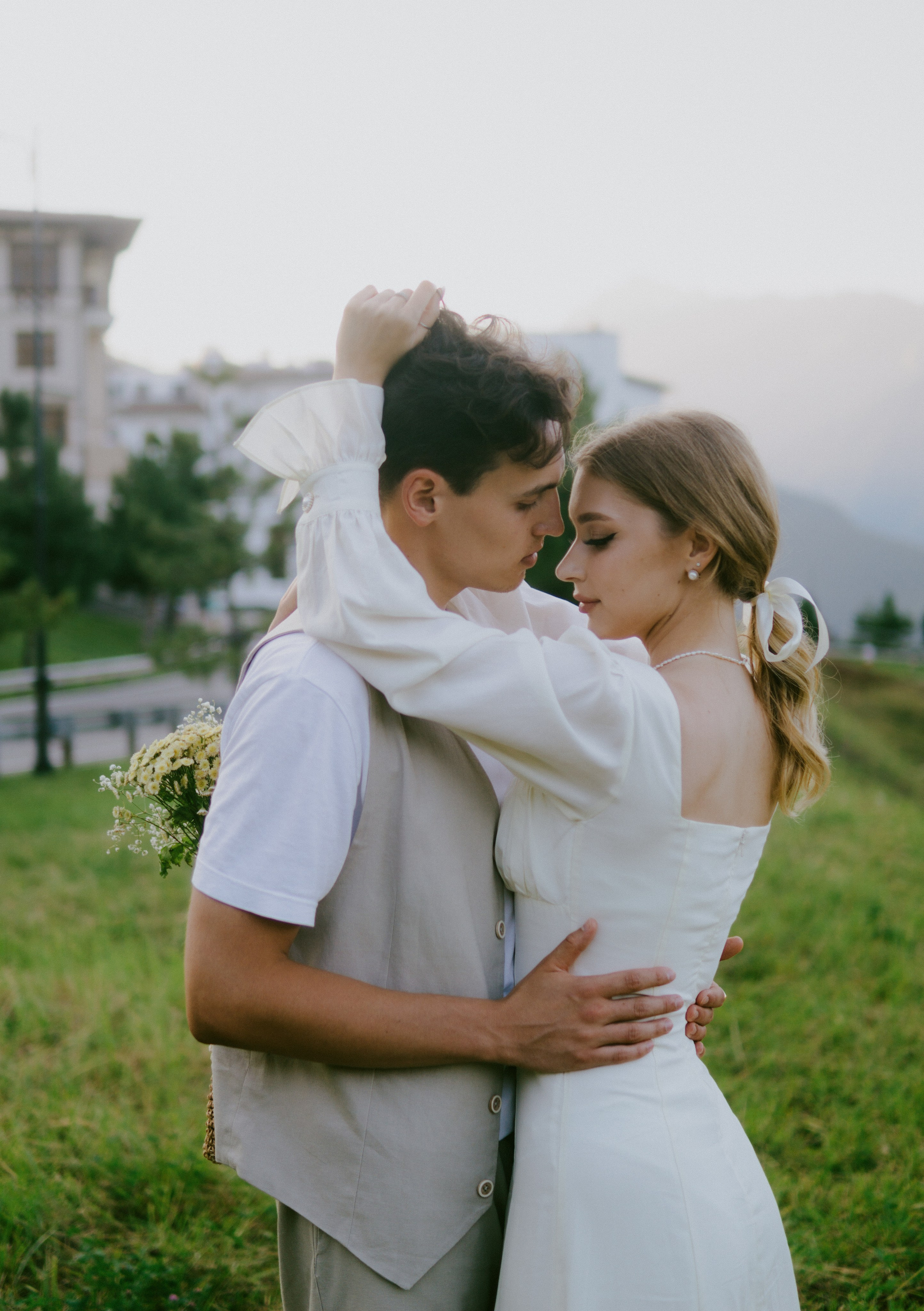 Солнечная прогулка в горах. Главная