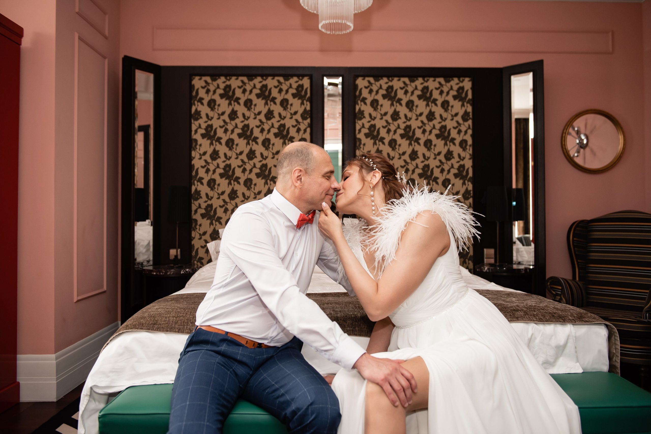 Свадебный день в Петербурге. Анастасия Петрович фотограф, фотокорреспондент в Москве и Санкт-Петербурге. Фотосъёмка репортажа, мероприятия, корпоративная съёмка, контент