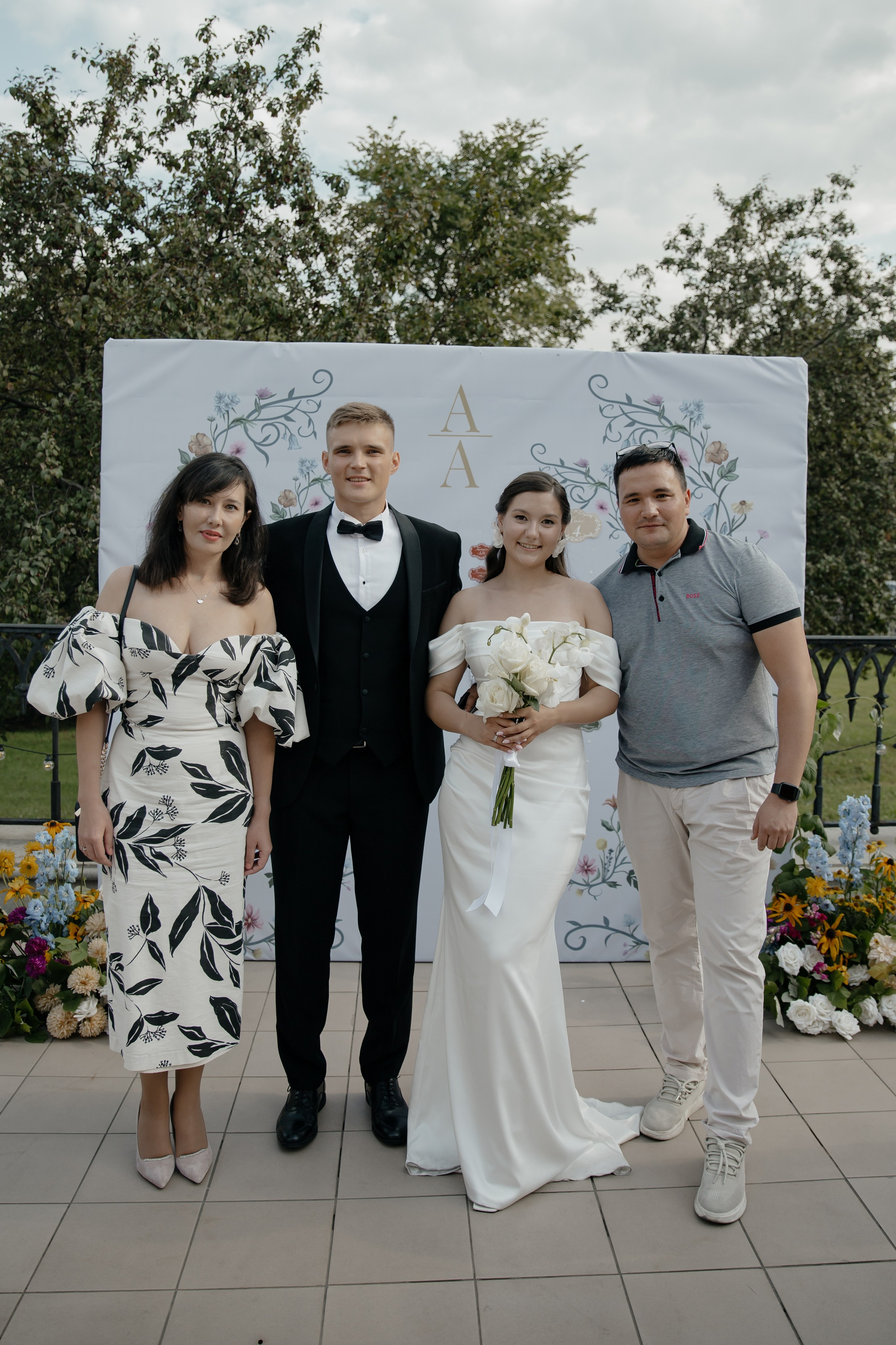 25.08.2024. RETOUCH-HOUSE