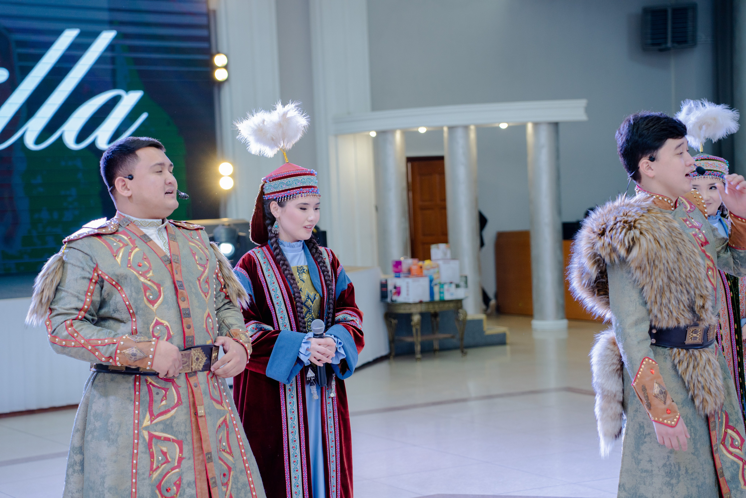 KAMILLA QYZ UZATU. Nomad media